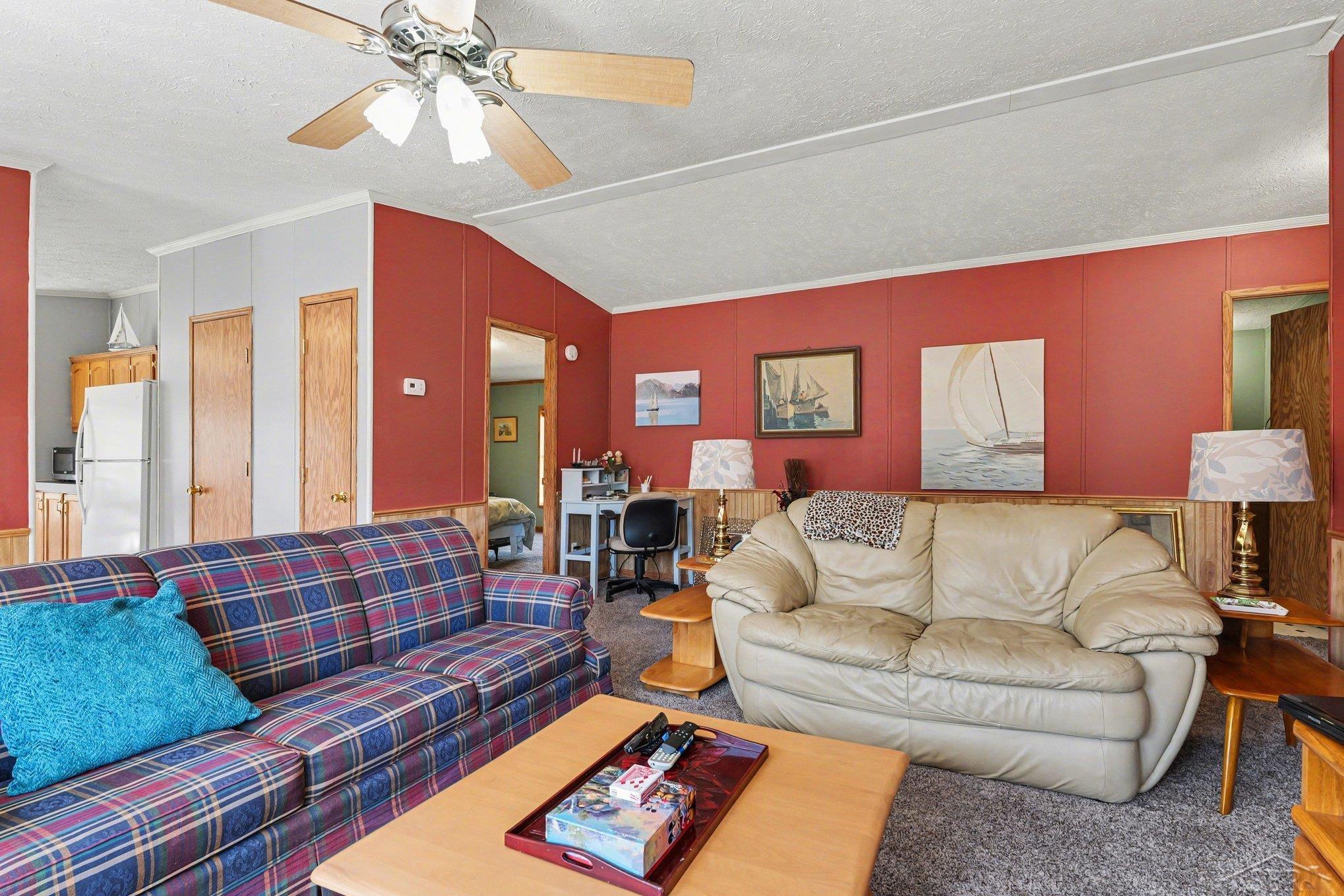 5361 E 11th Street Property Photo 6
