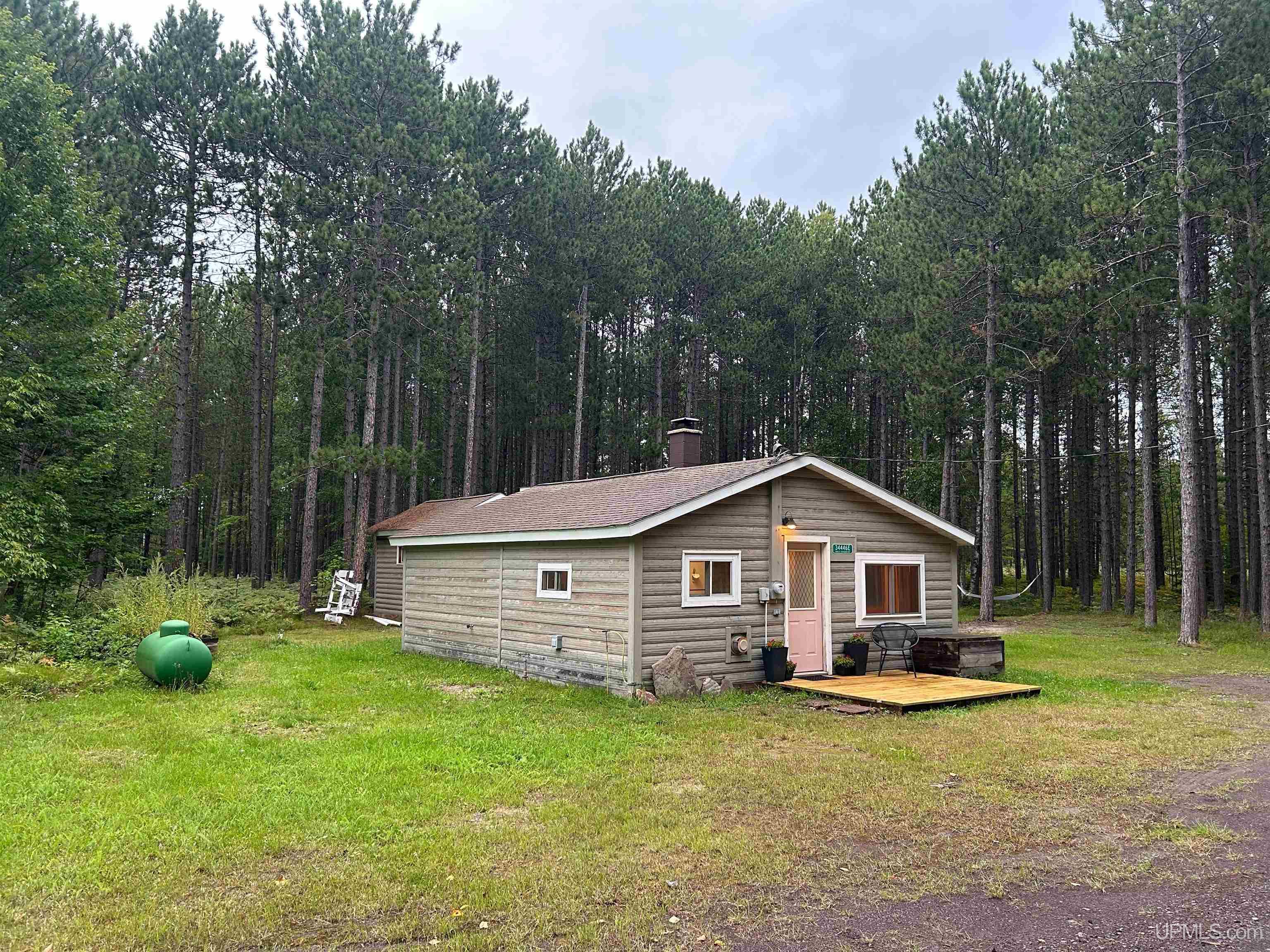 34446 E Harley Davidson Road Property Photo 1