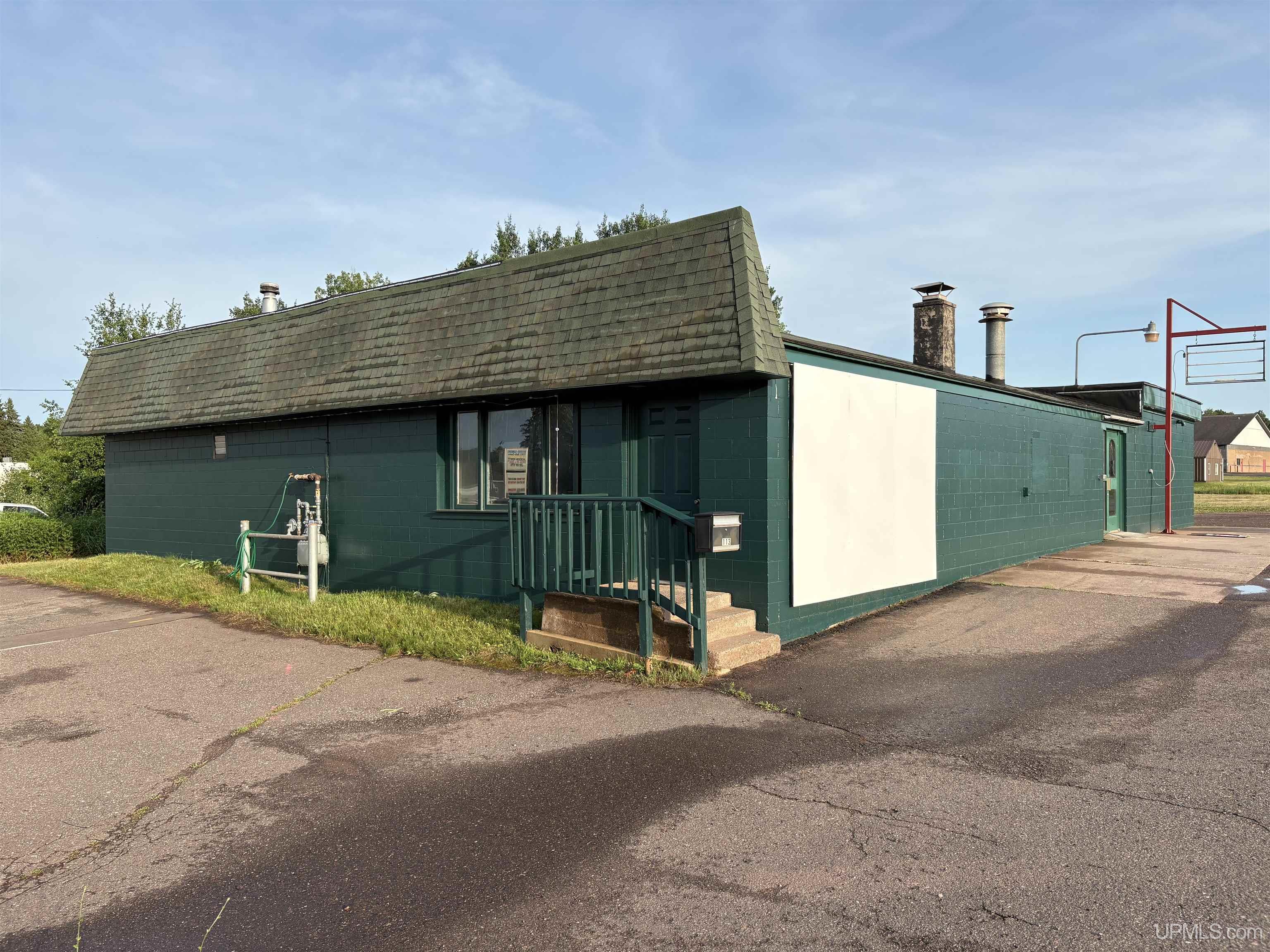 113 S Massie Street Property Photo 1