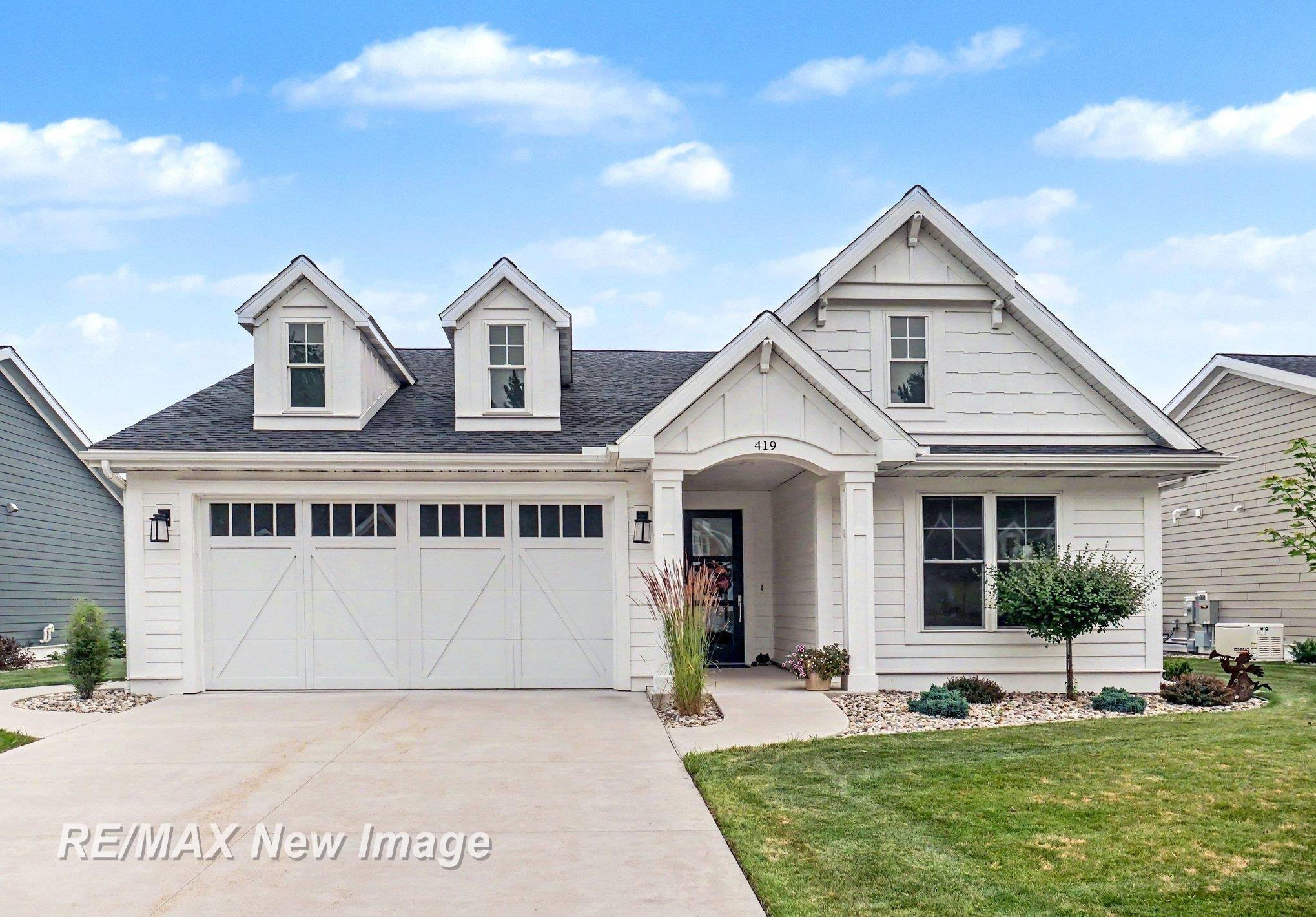 419 Copper Leaf Court Property Photo 1