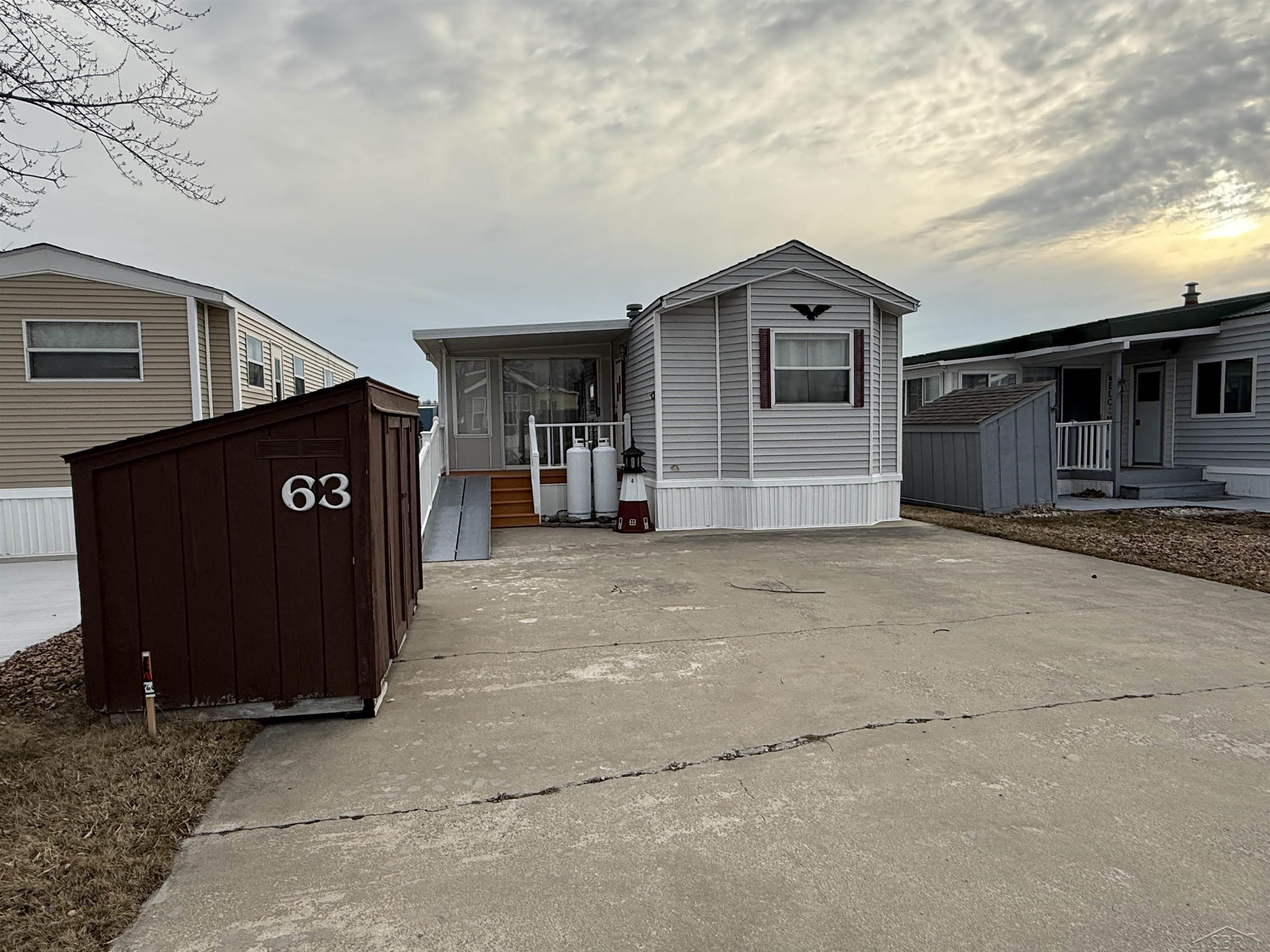 3675 E Michigan Avenue Property Photo 1