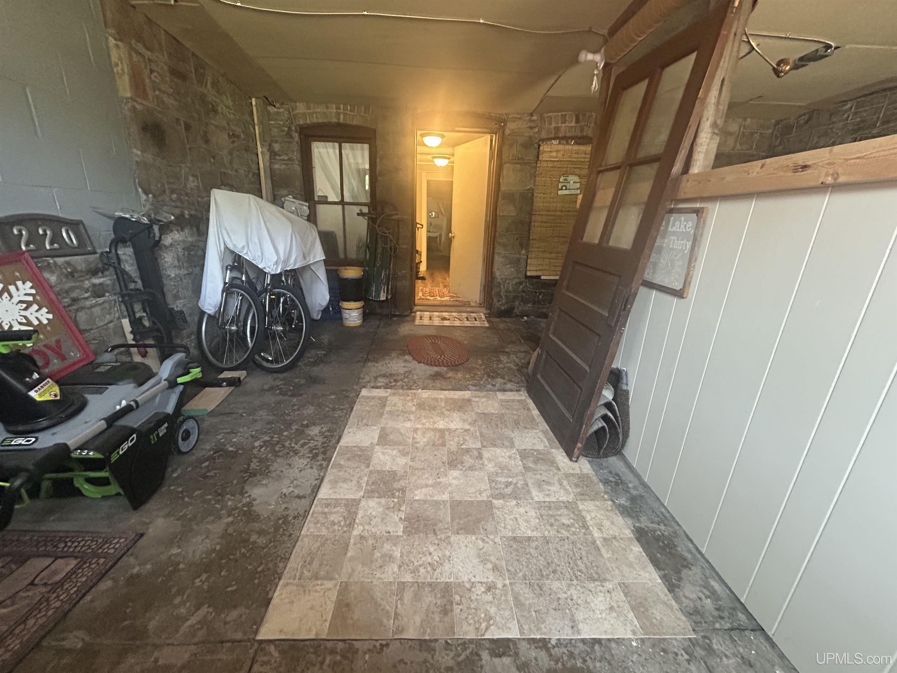 220 W Munising Avenue Property Photo 23