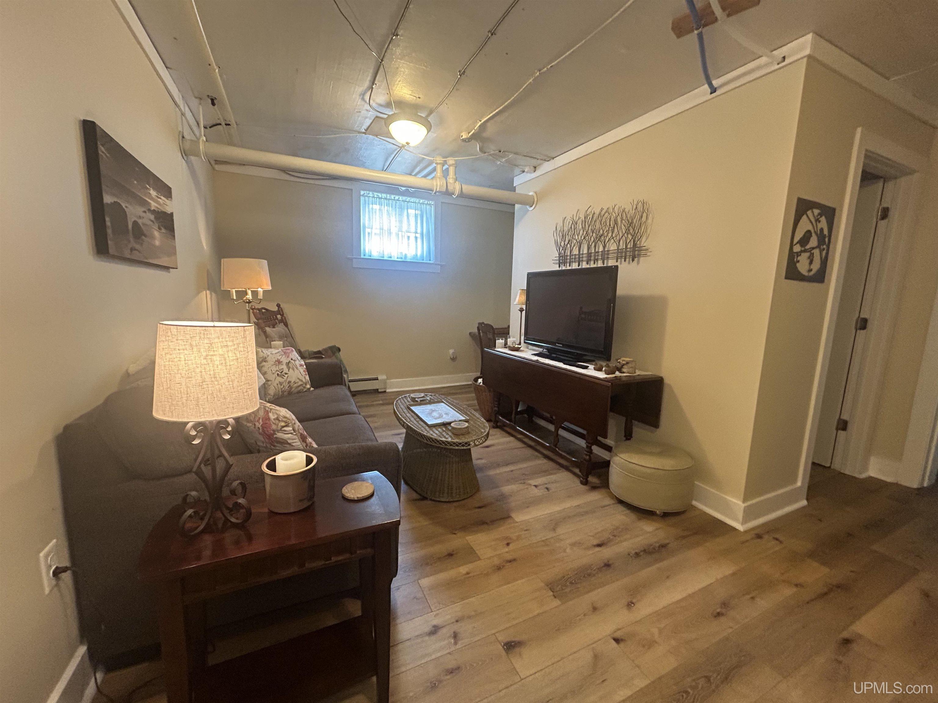 220 W Munising Avenue Property Photo 26