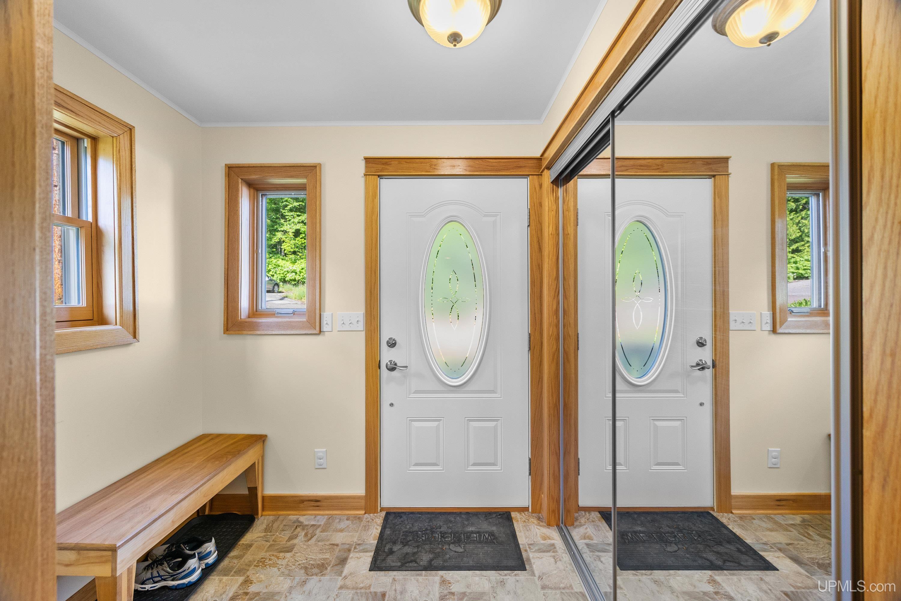 305 Emerald Street Property Photo 11