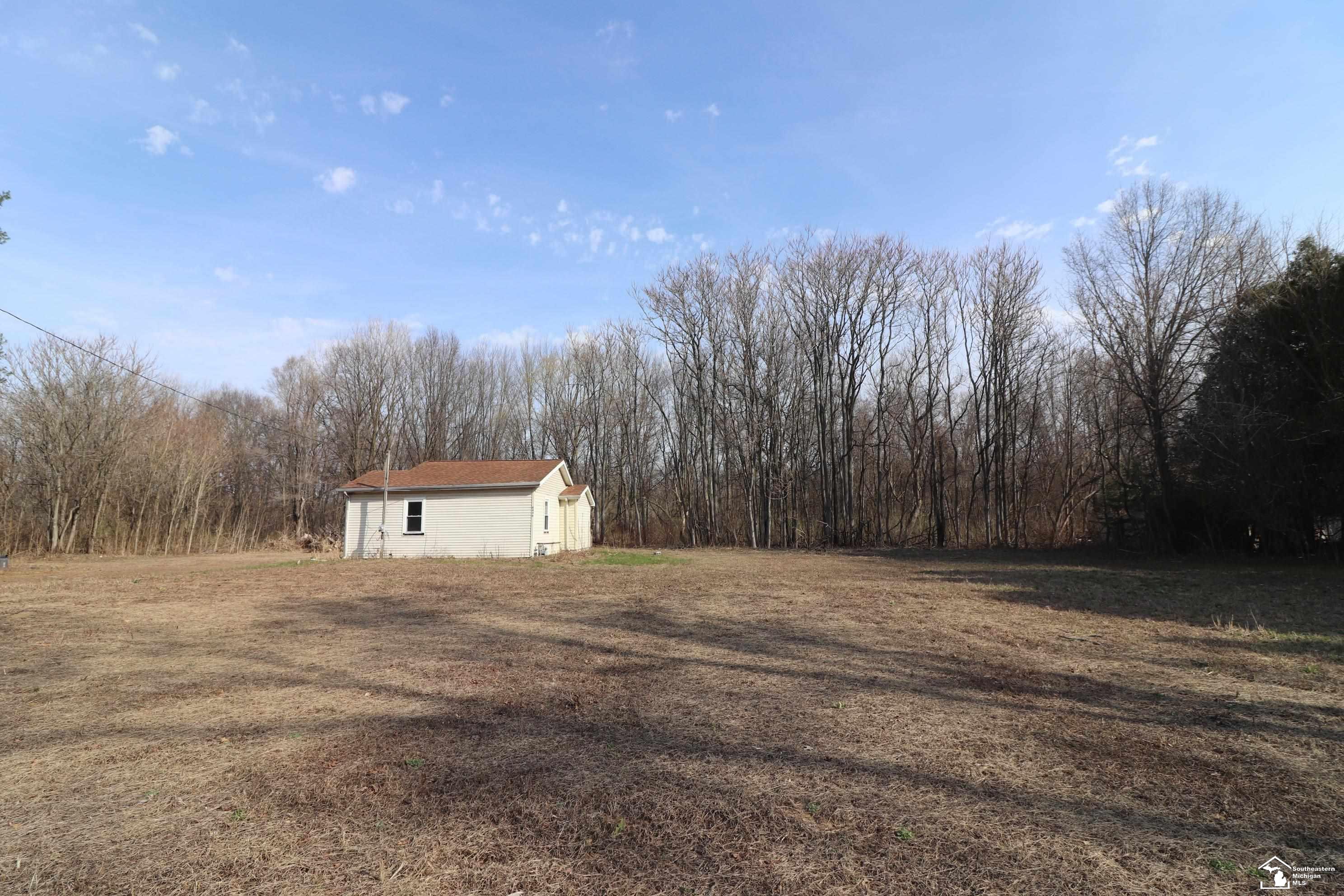 2630 W Temperance Road Property Photo 5