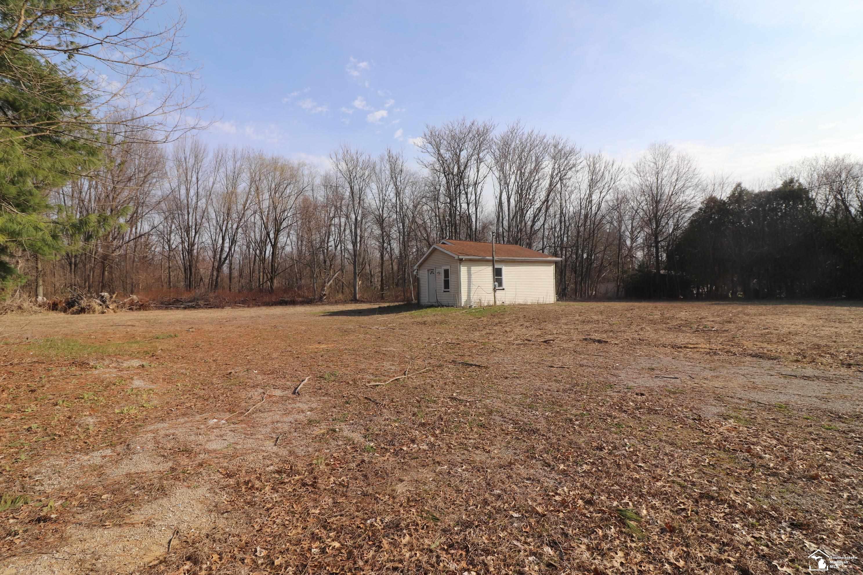 2630 W Temperance Road Property Photo 6