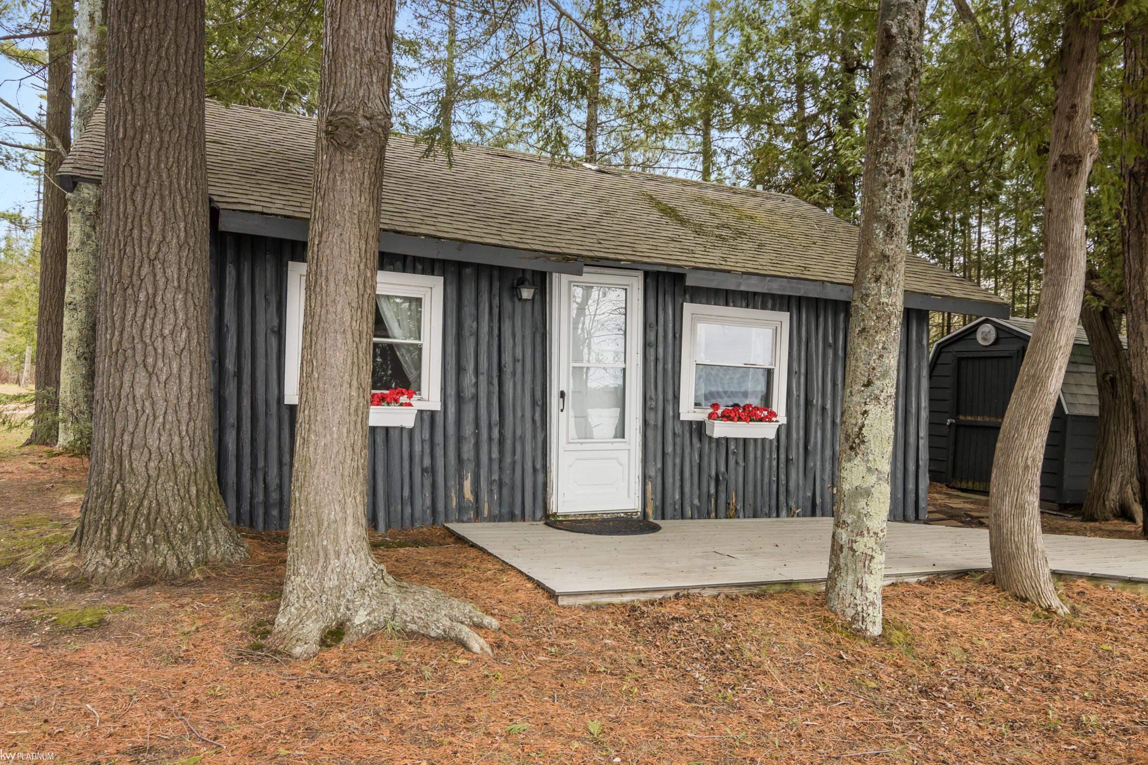 6386 Tricks Way Drive Property Photo 1