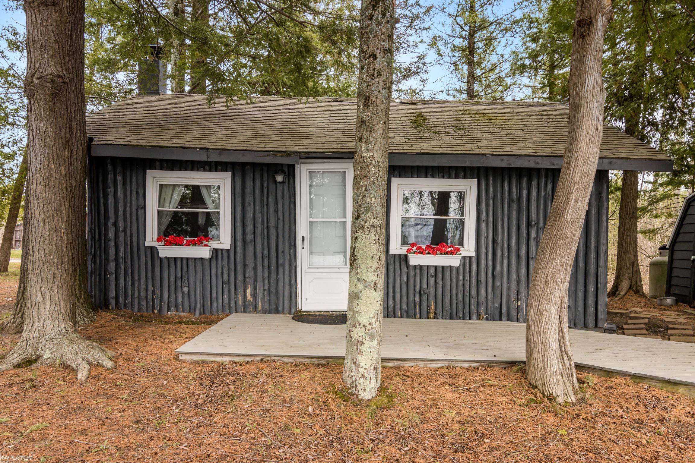 6386 Tricks Way Drive Property Photo 2