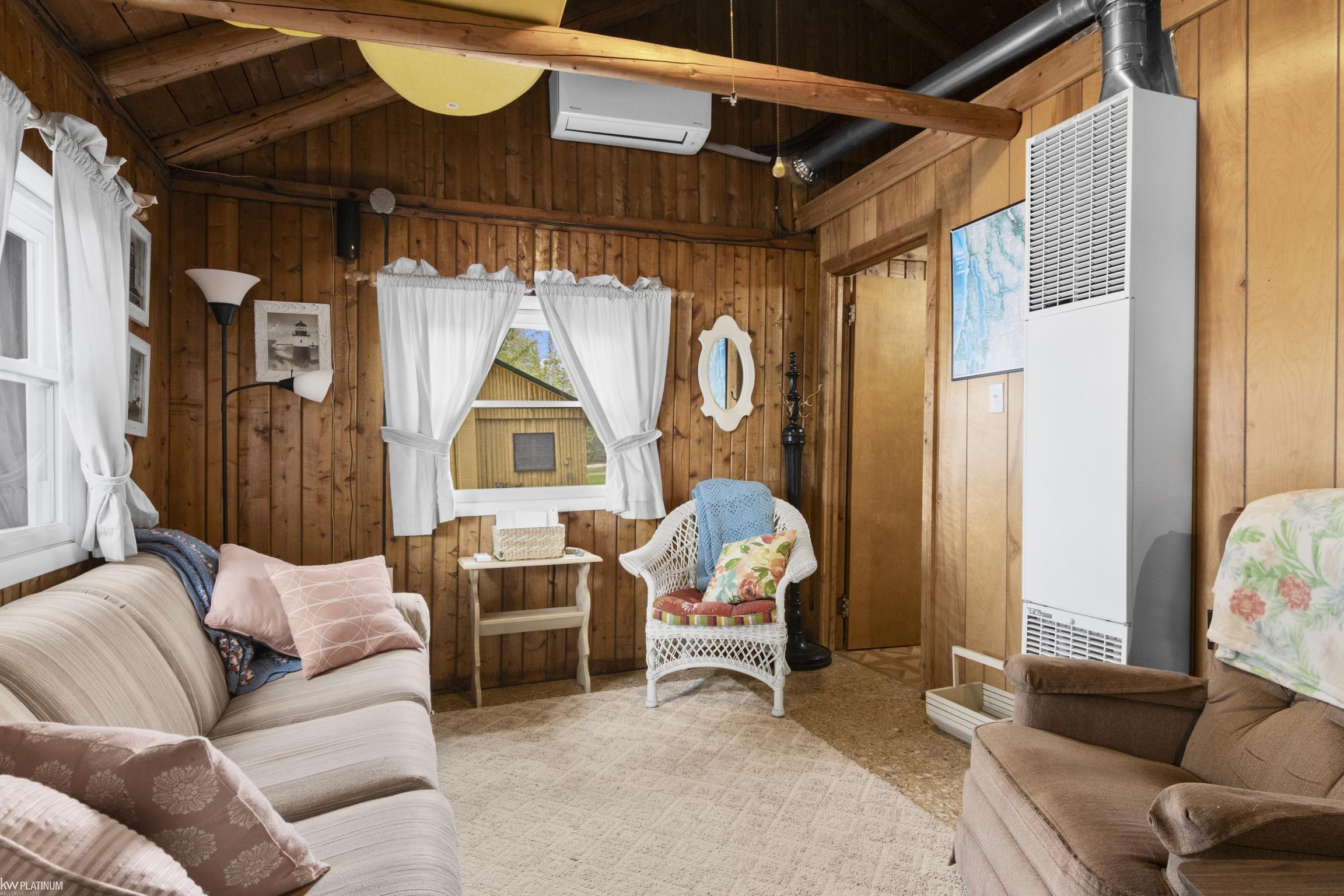 6386 Tricks Way Drive Property Photo 7