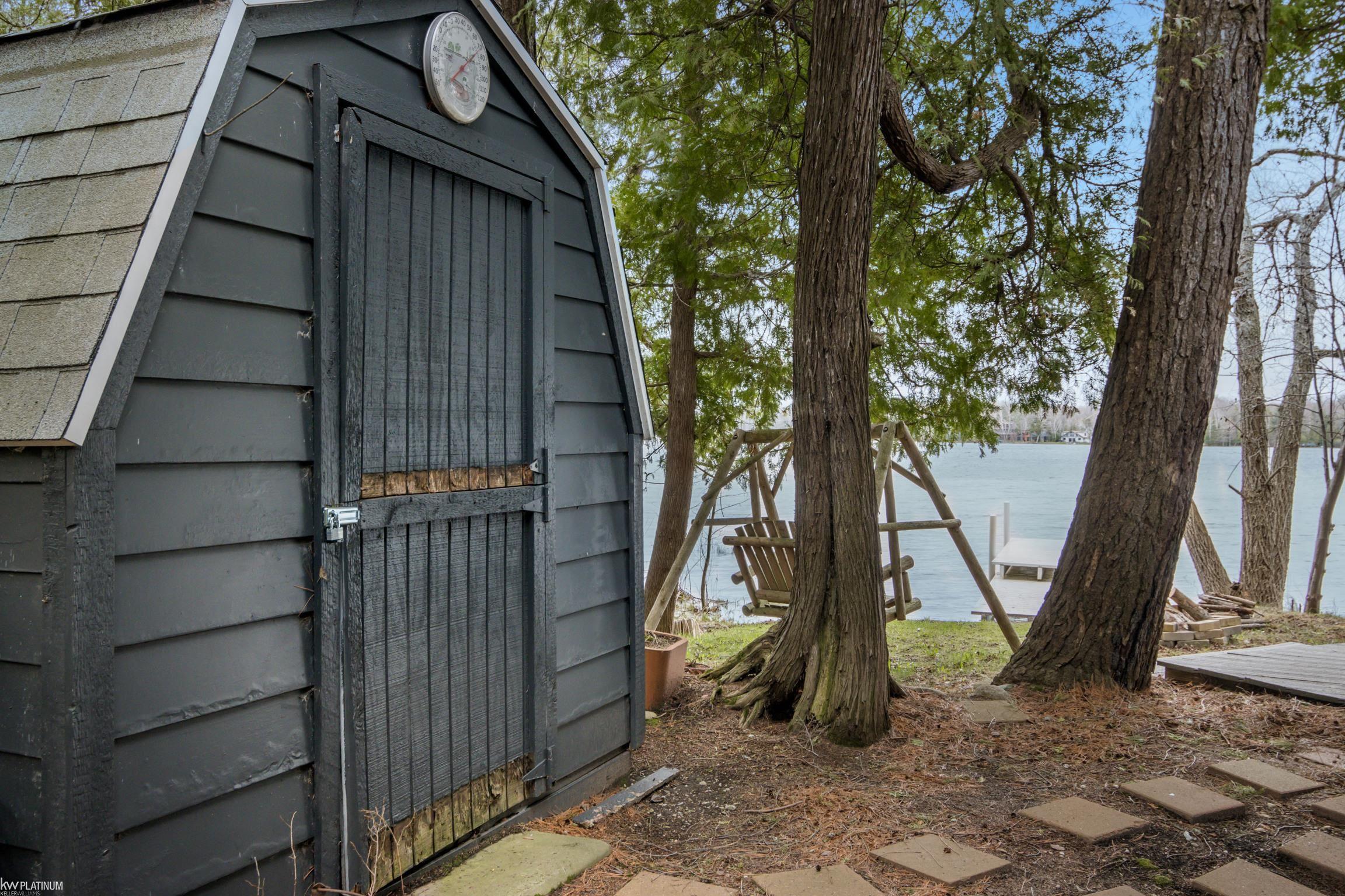 6386 Tricks Way Drive Property Photo 17