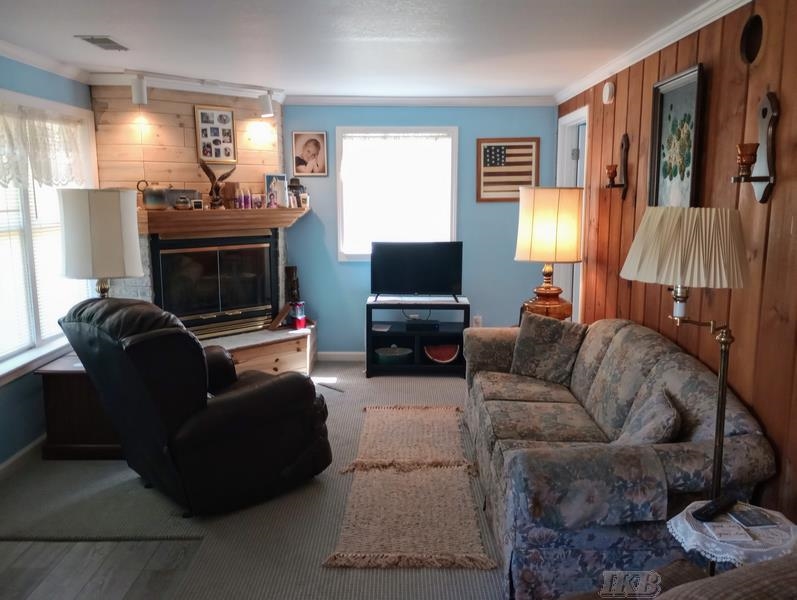 519 E Sun Oil Road Property Photo 4