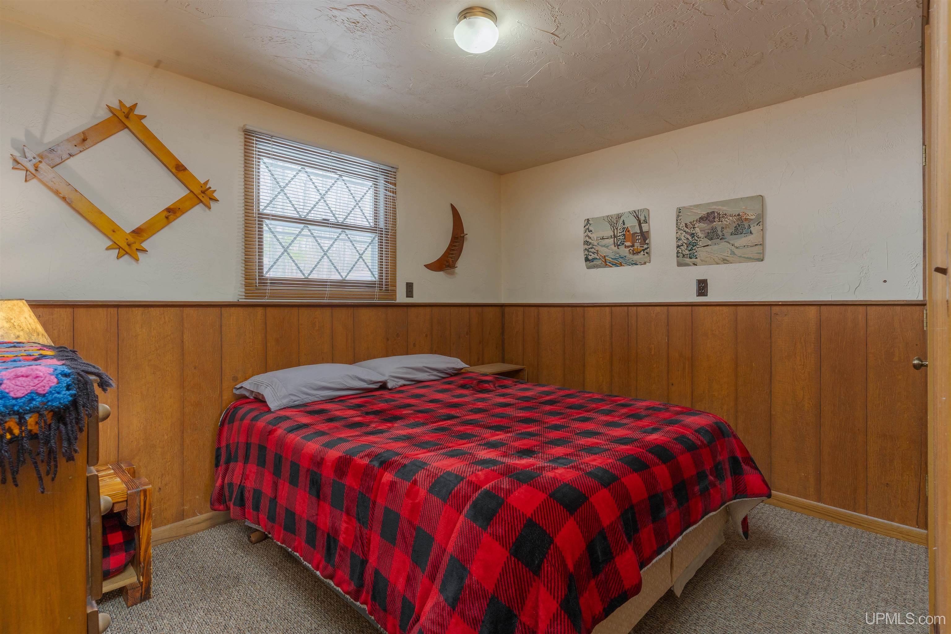 111 Little Deer Road Property Photo 8