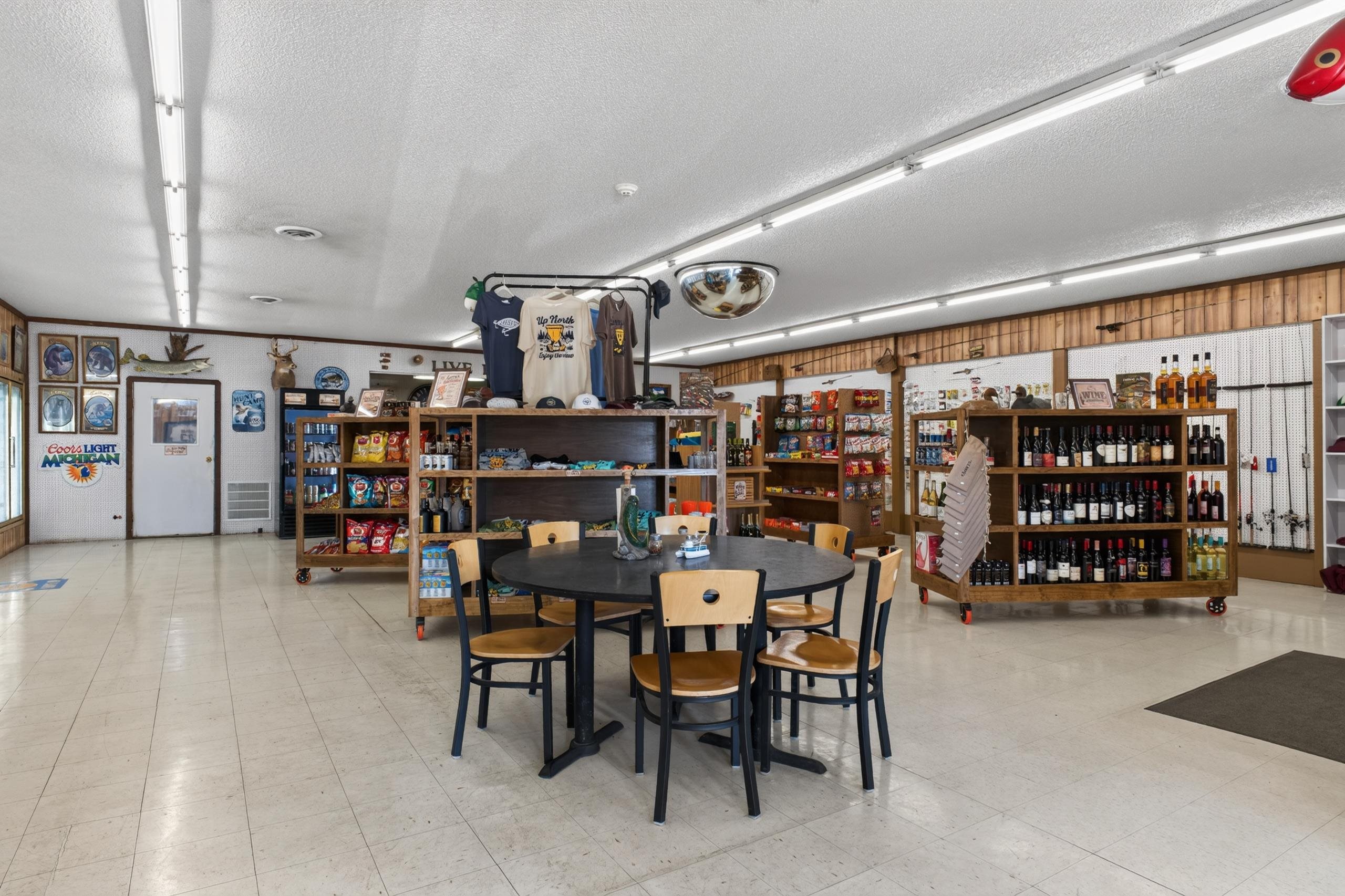 5449 Round Lake Road Property Photo 14