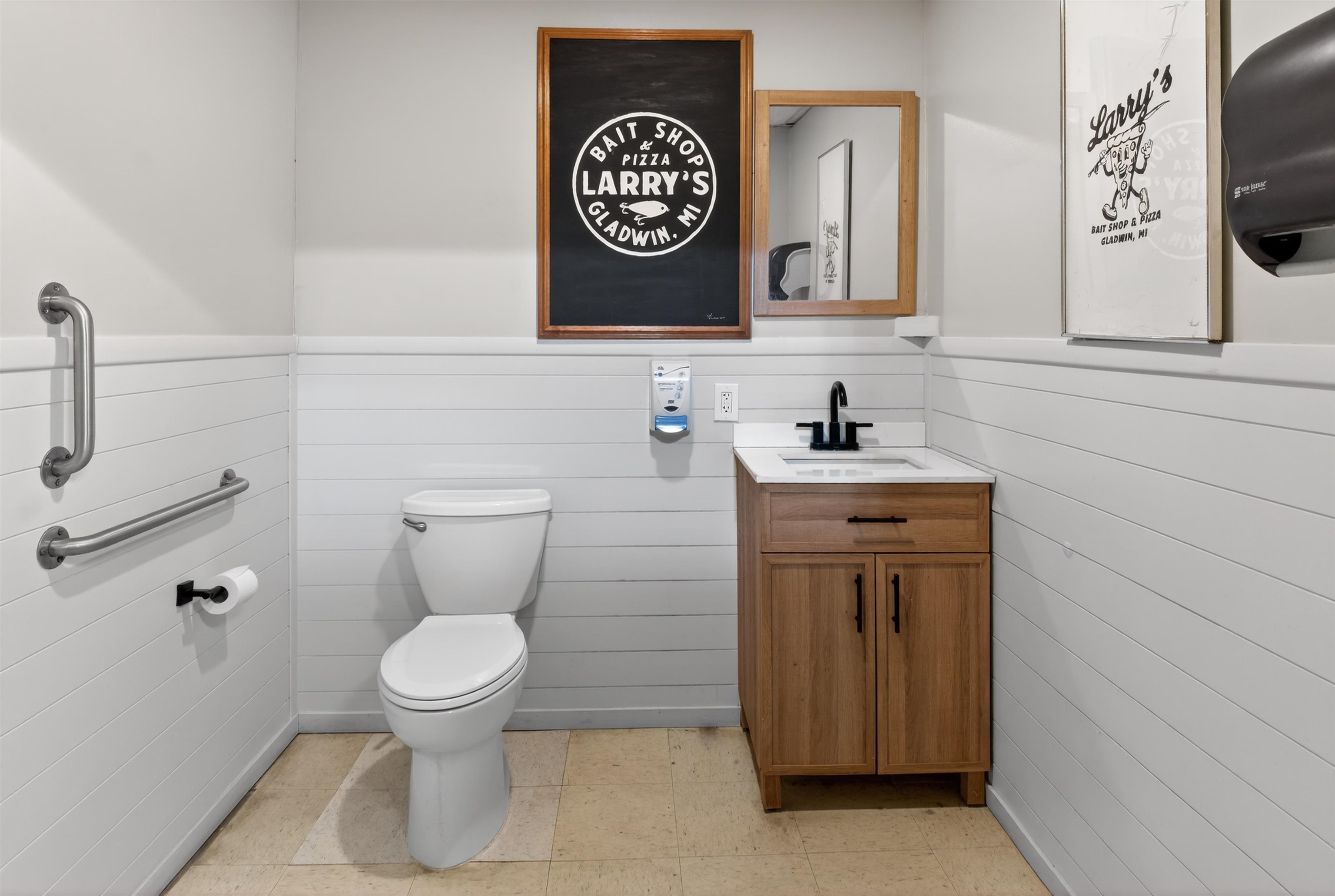 5449 Round Lake Road Property Photo 80