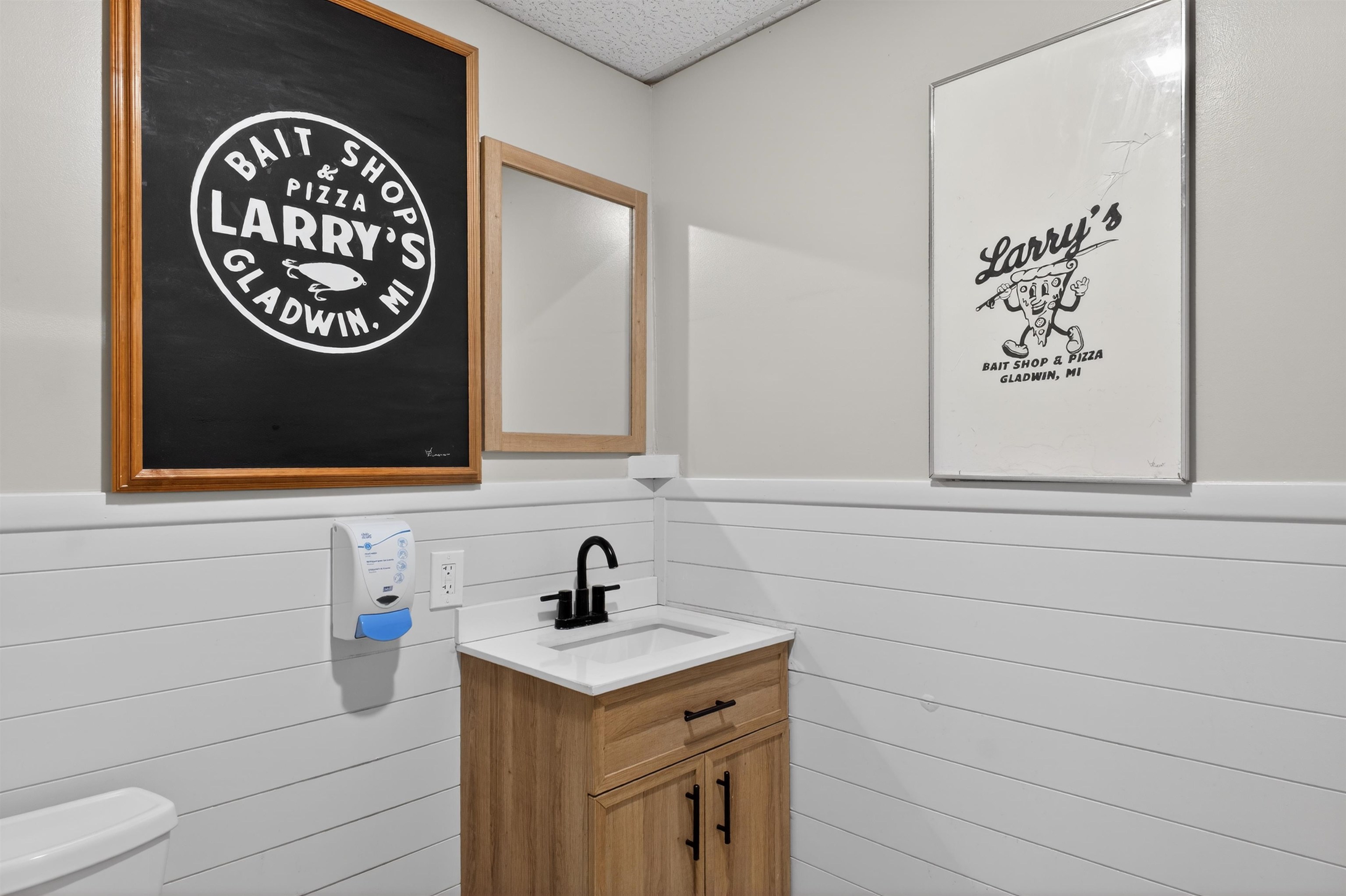 5449 Round Lake Road Property Photo 81
