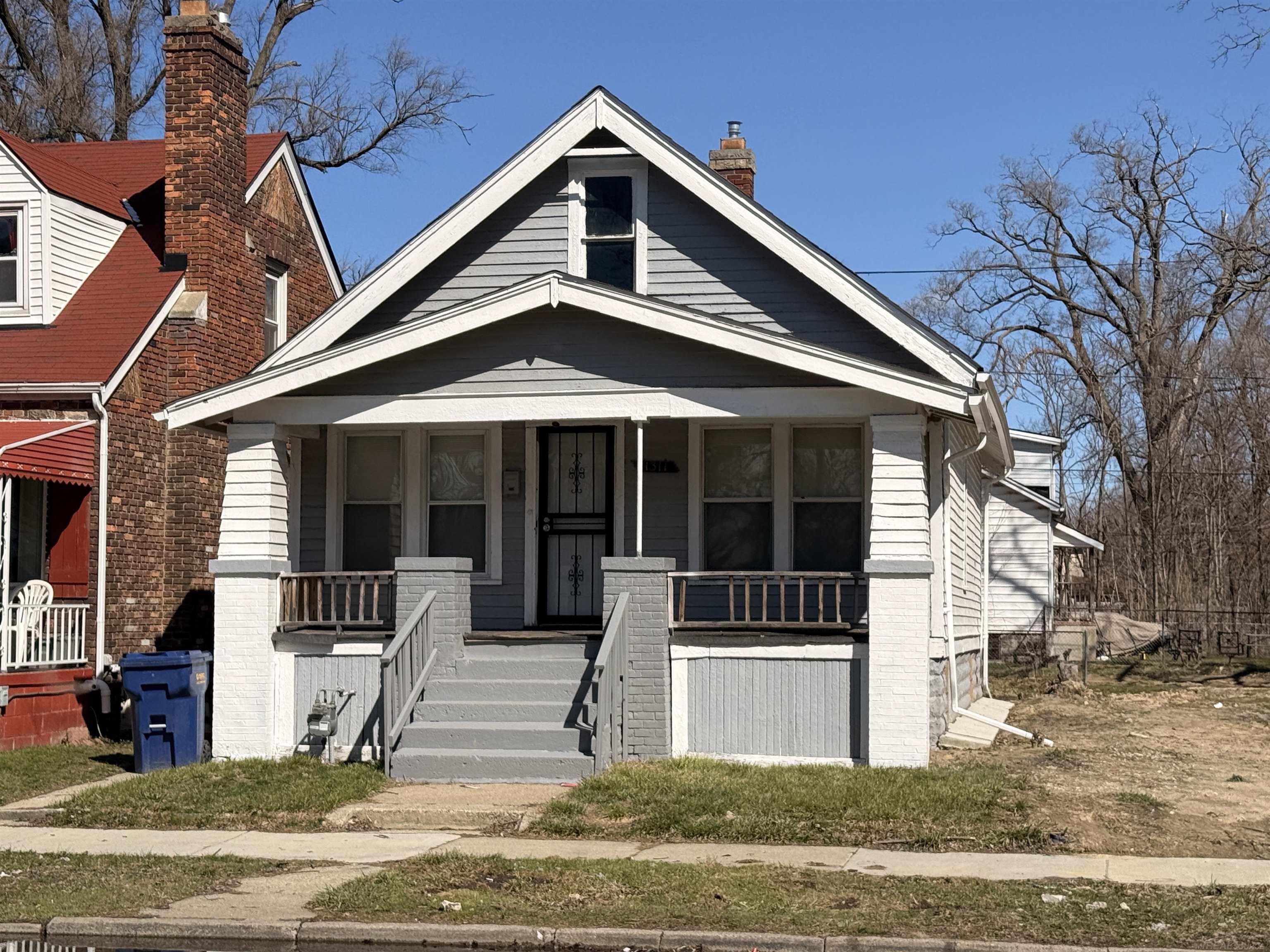 1311 E Nevada Street Property Photo 1