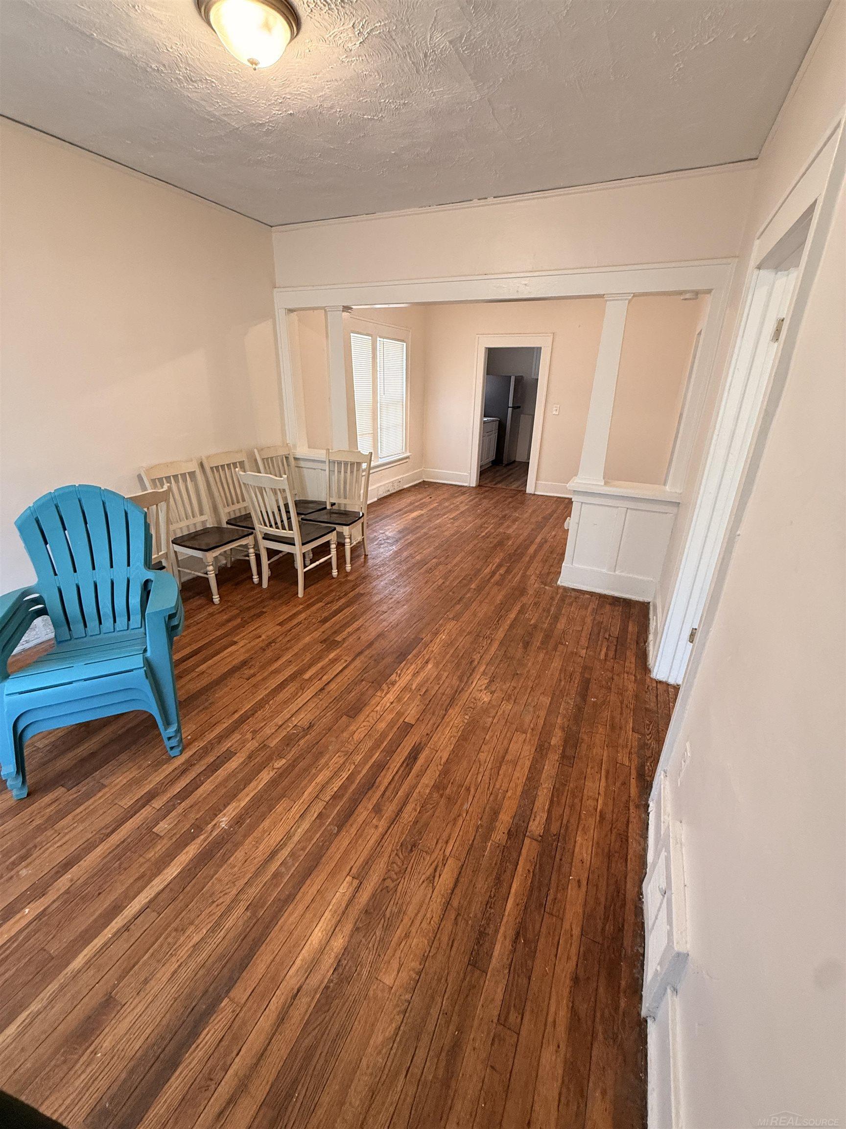 1311 E Nevada Street Property Photo 6