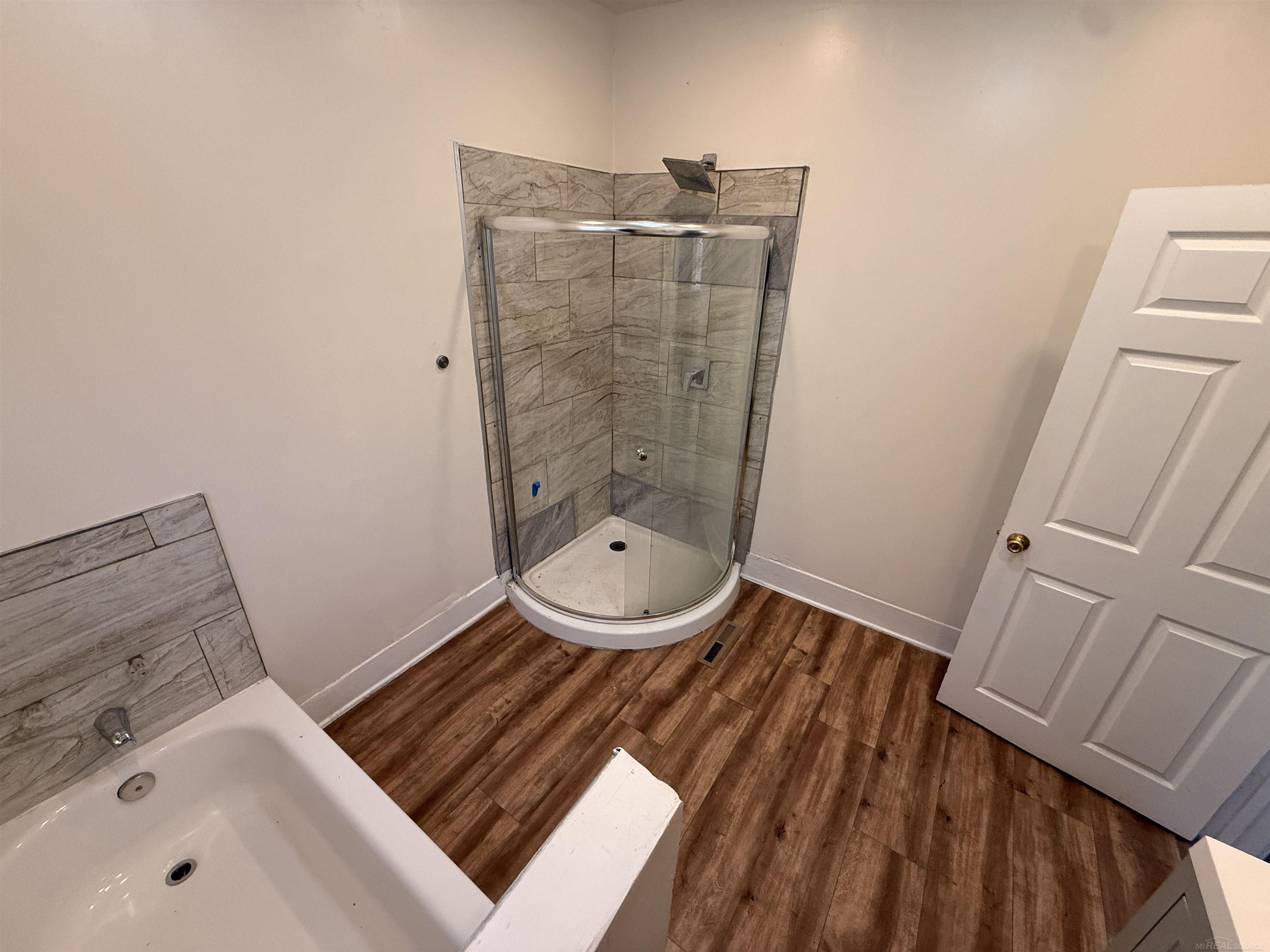 1311 E Nevada Street Property Photo 8
