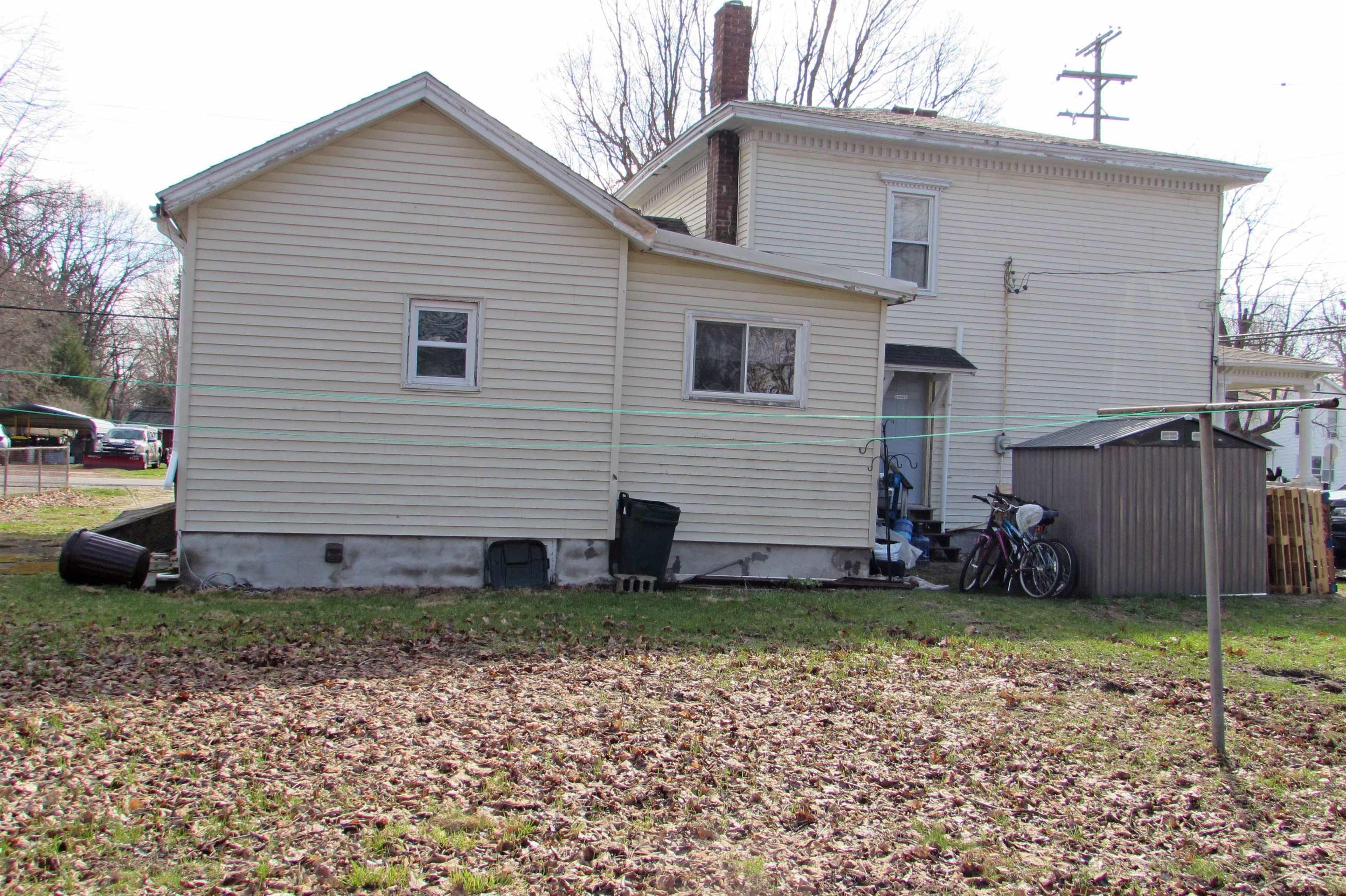307 N Line Street Property Photo 4