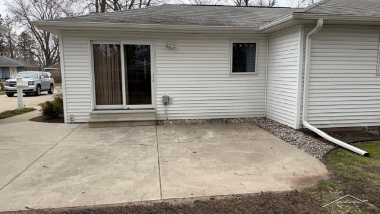 701 Airfield Lane Property Photo 21