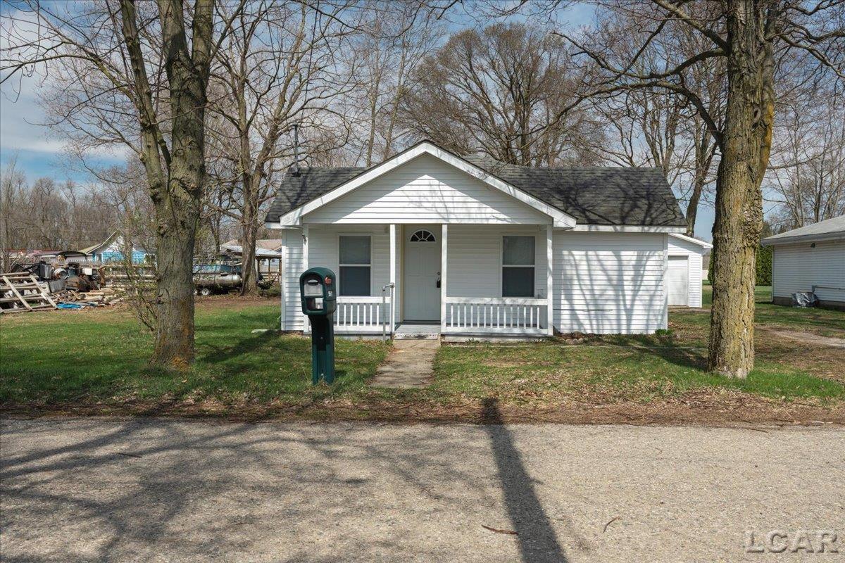 9581 Central Avenue Property Photo 1