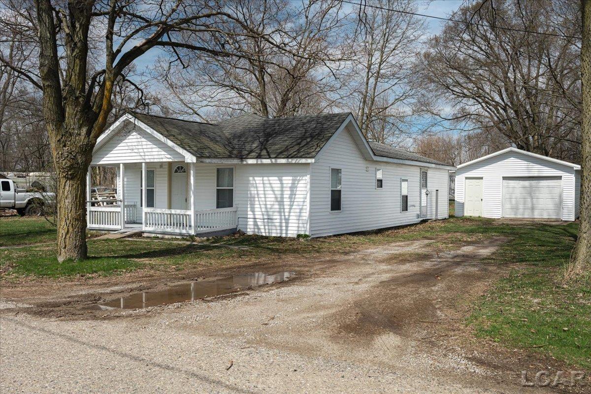 9581 Central Avenue Property Photo 2