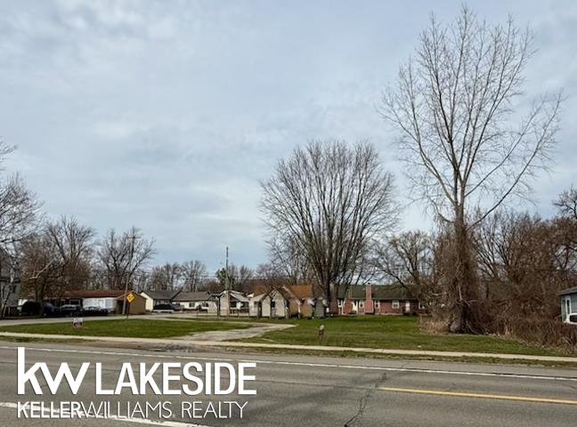 5970 Pointe Tremble Road Property Photo 4