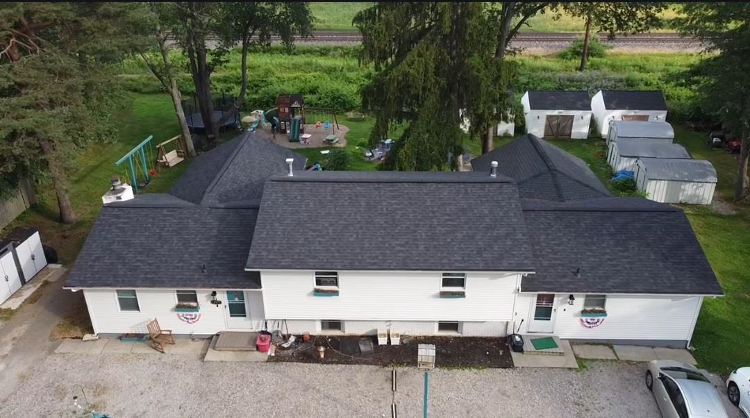 12573 Spruce Lane Property Photo 4