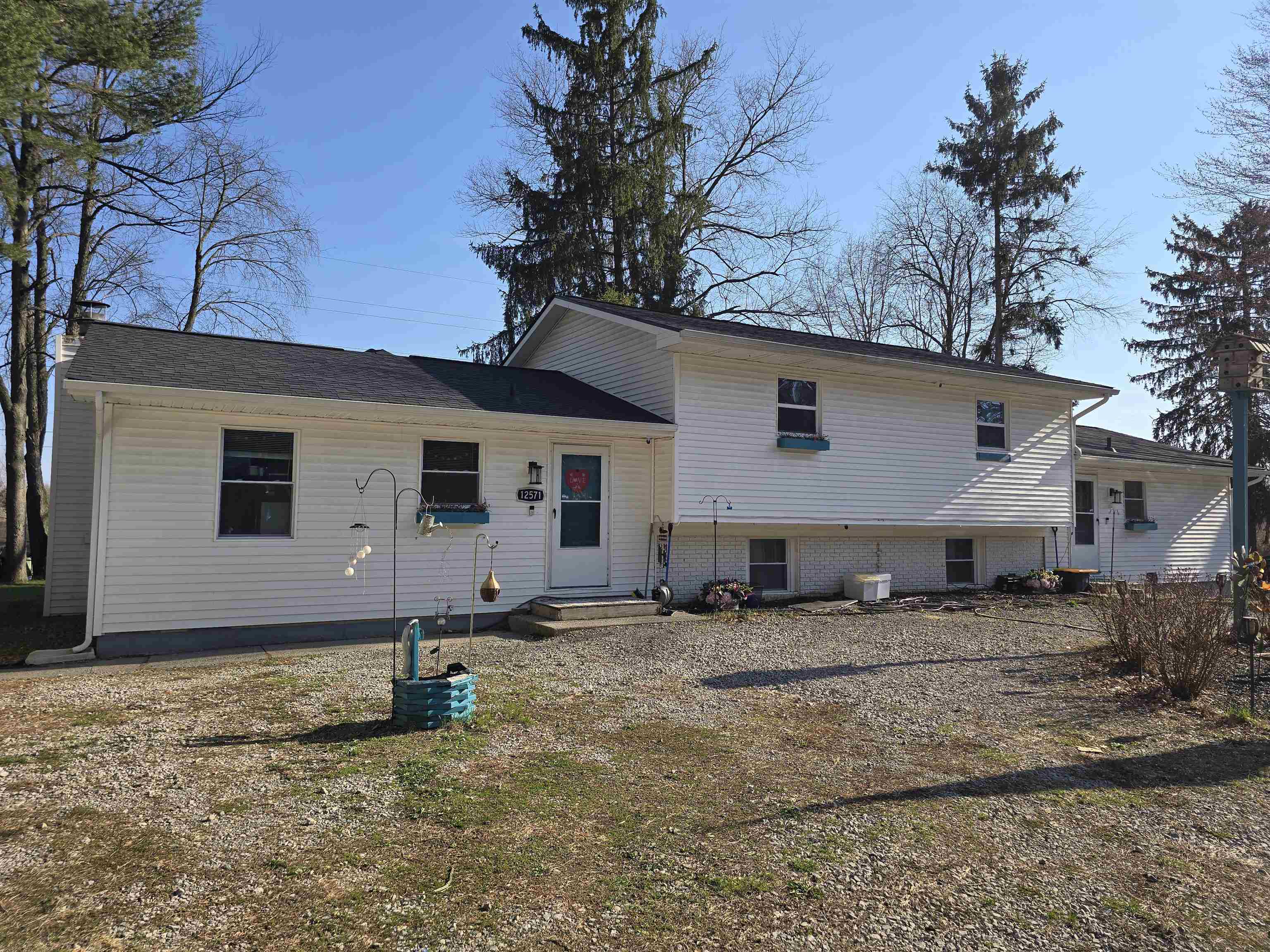 12573 Spruce Lane Property Photo 5