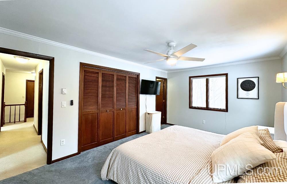 1041 Allouez Road Property Photo 24
