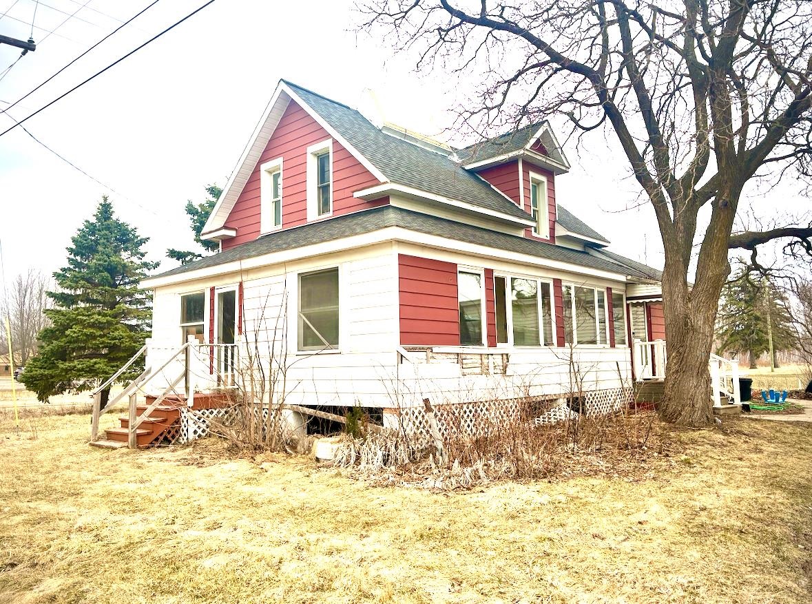 3757 Deep River Road Property Photo 2