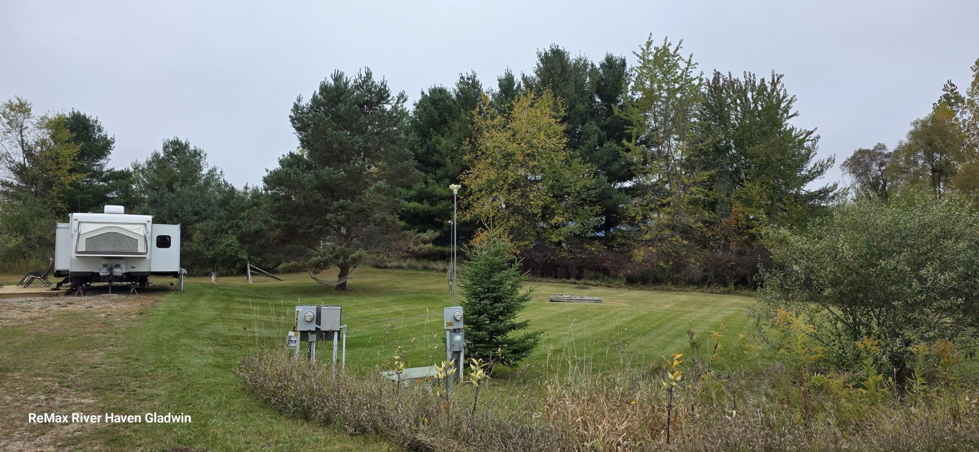 2407 Rothbury Court Property Photo 2