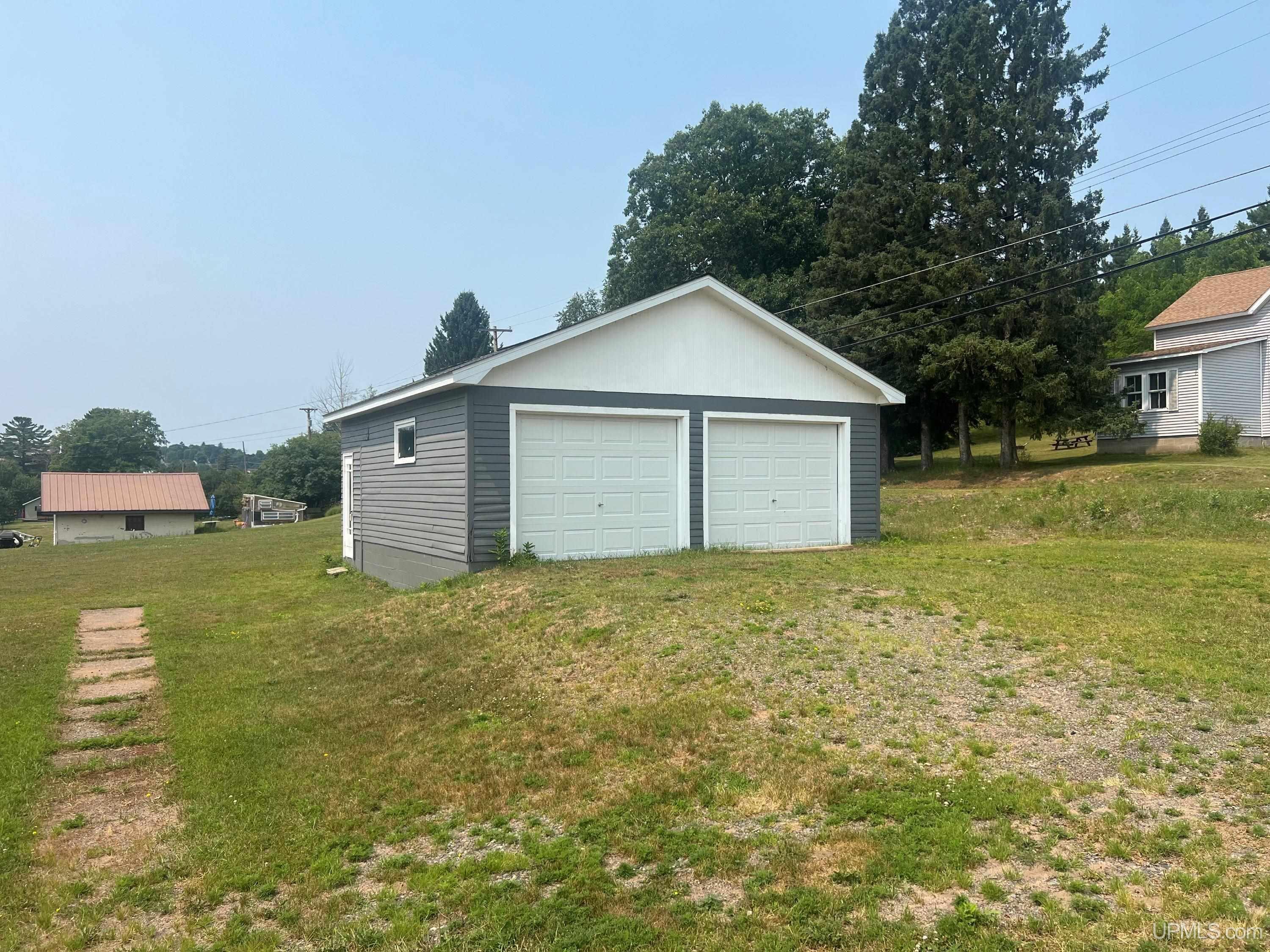 Tbd Superior Avenue Property Photo 1