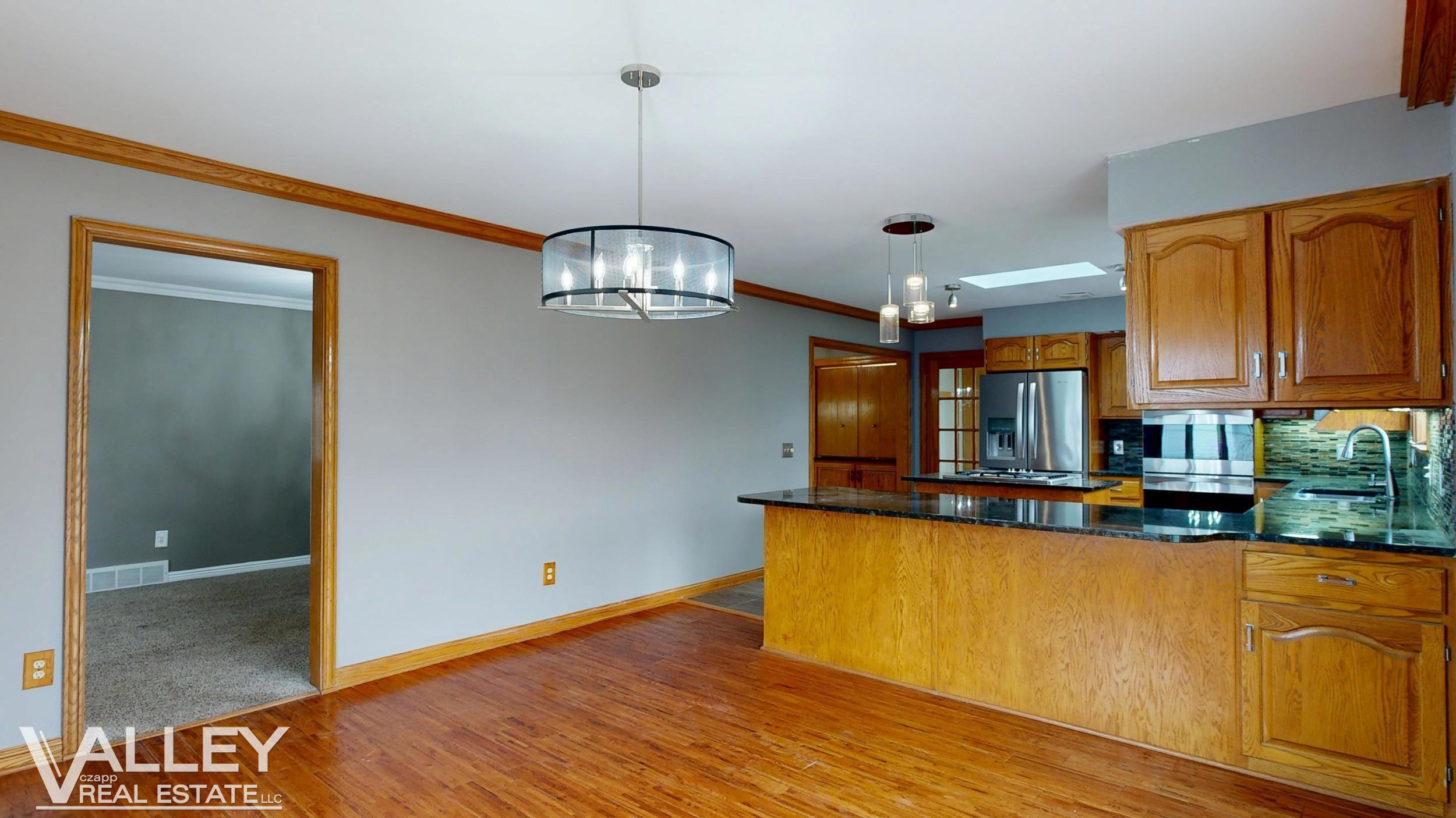 5320 N Nottingham Drive Property Photo 16