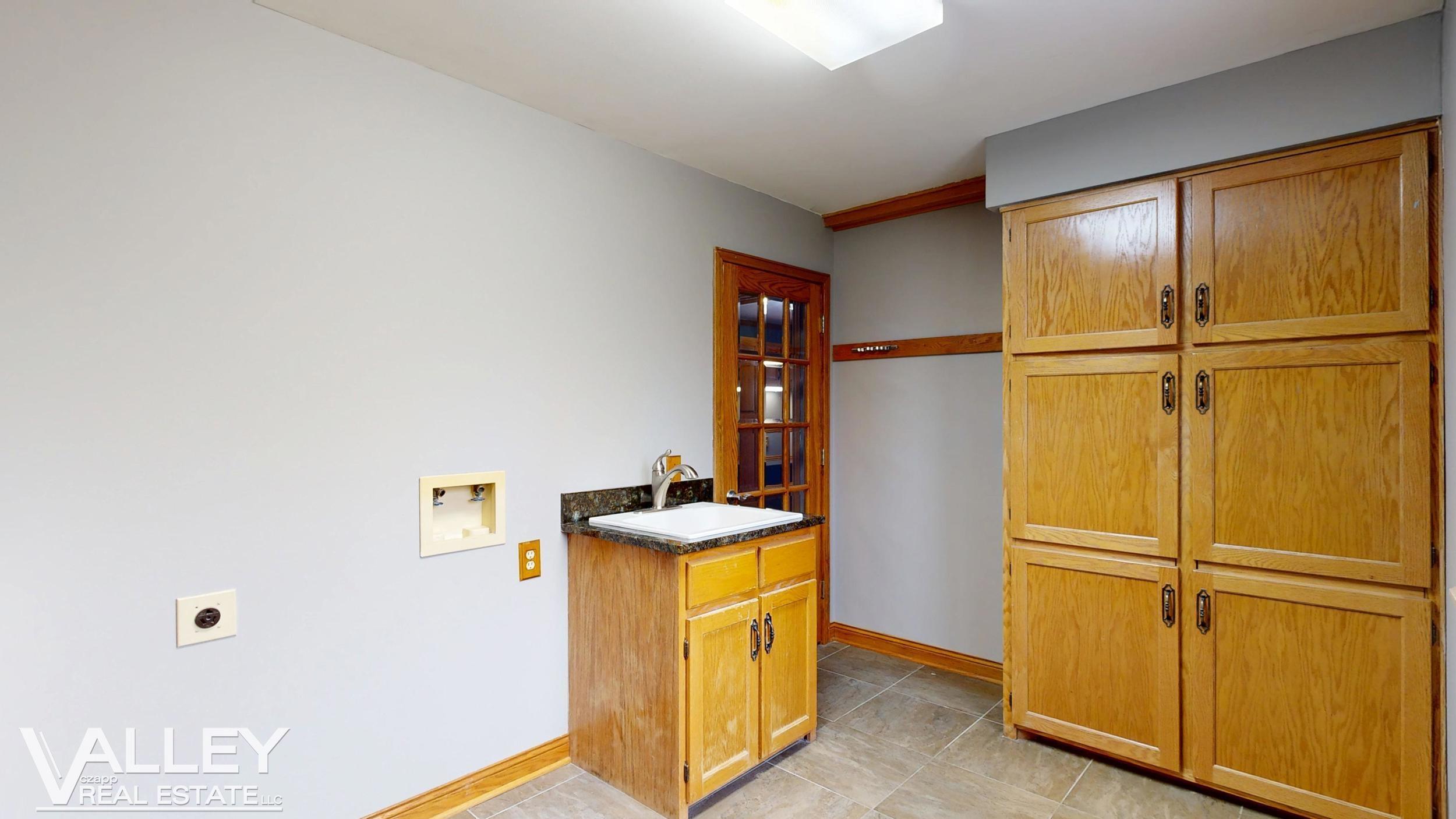 5320 N Nottingham Drive Property Photo 22