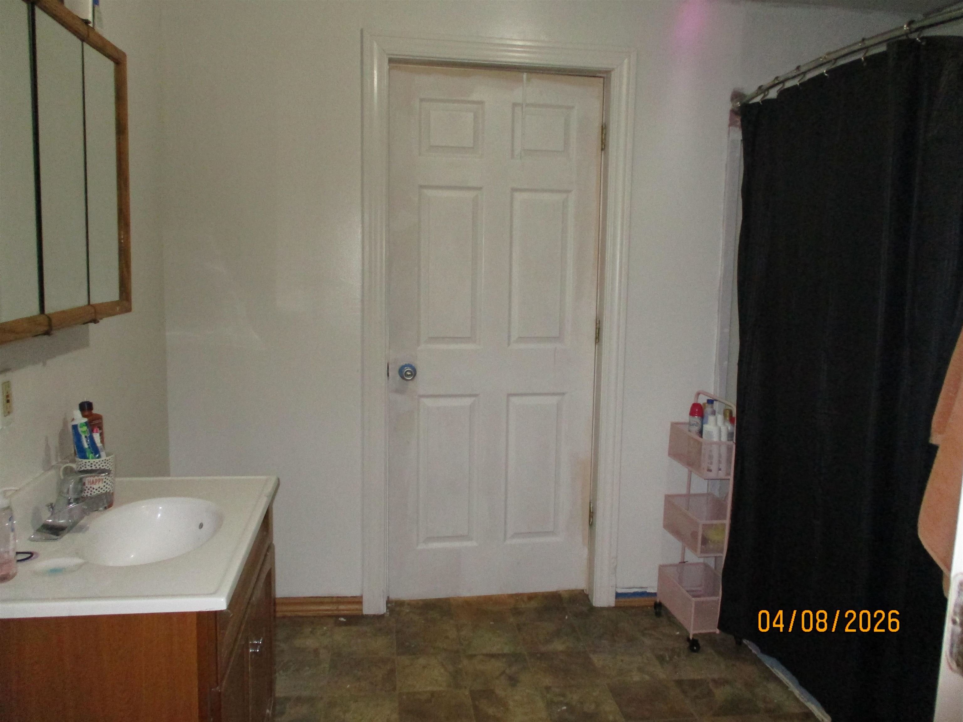 316 Howard Street Property Photo 8