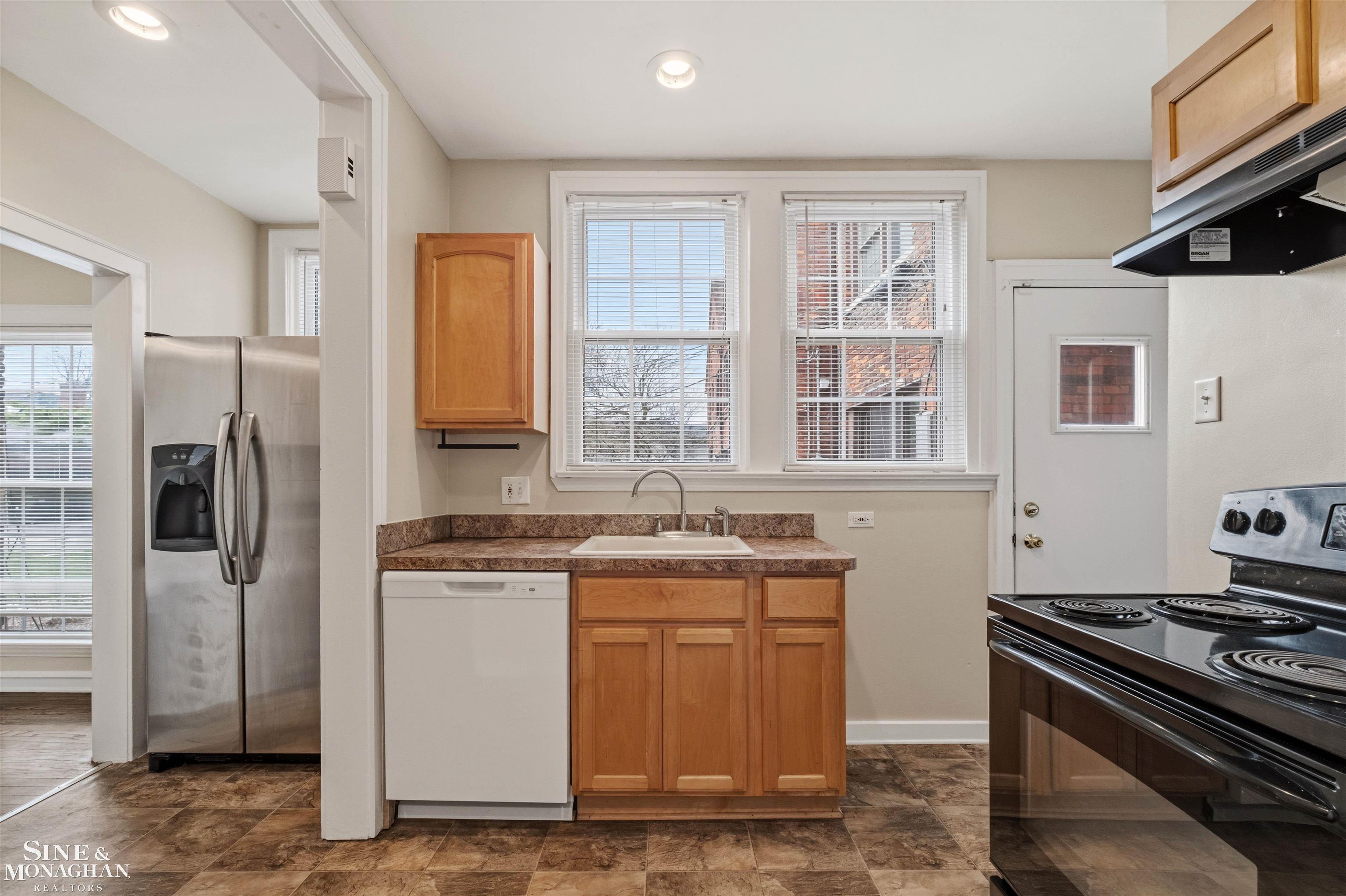 377 Rivard Boulevard Property Photo 14