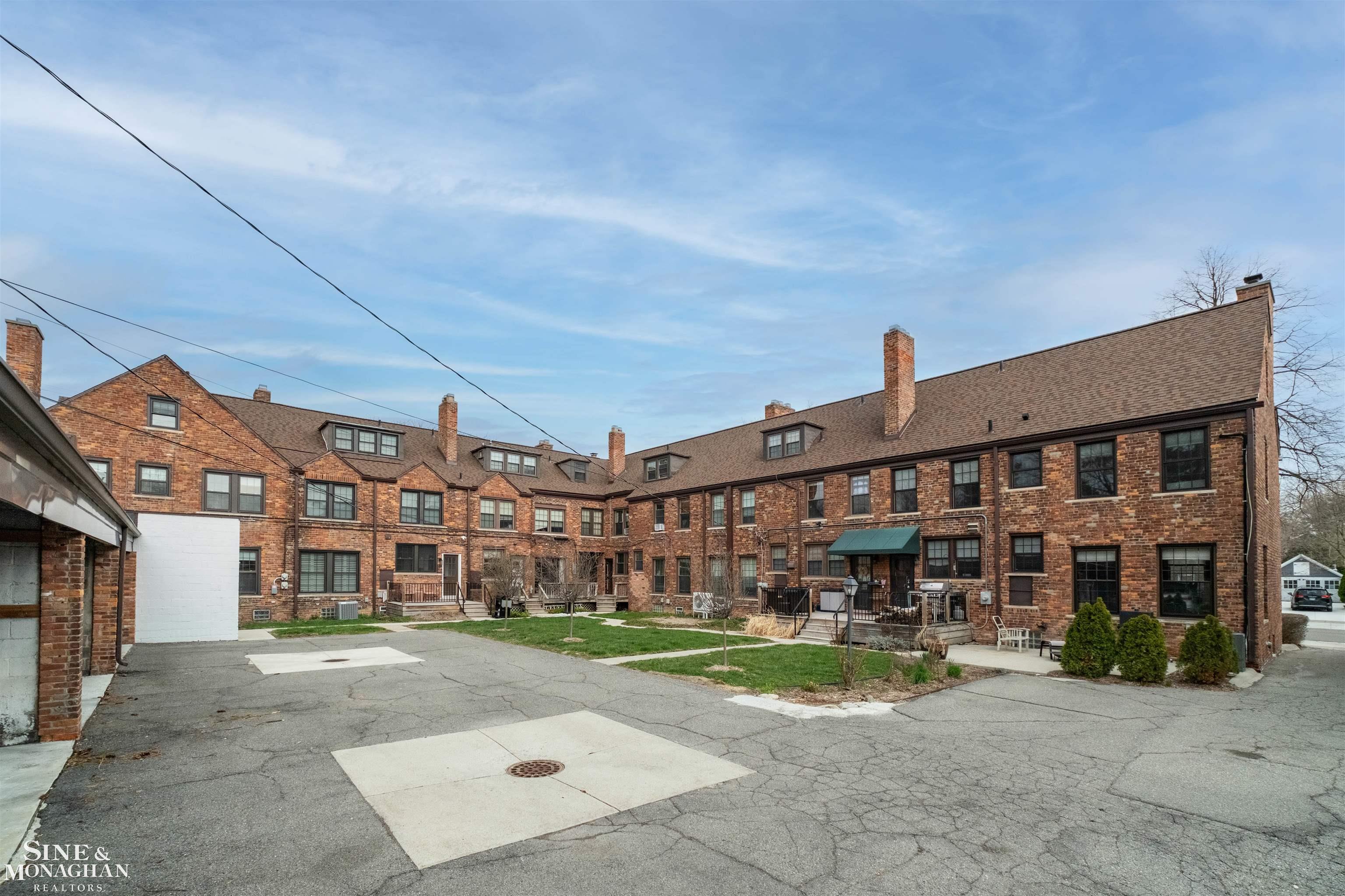377 Rivard Boulevard Property Photo 40