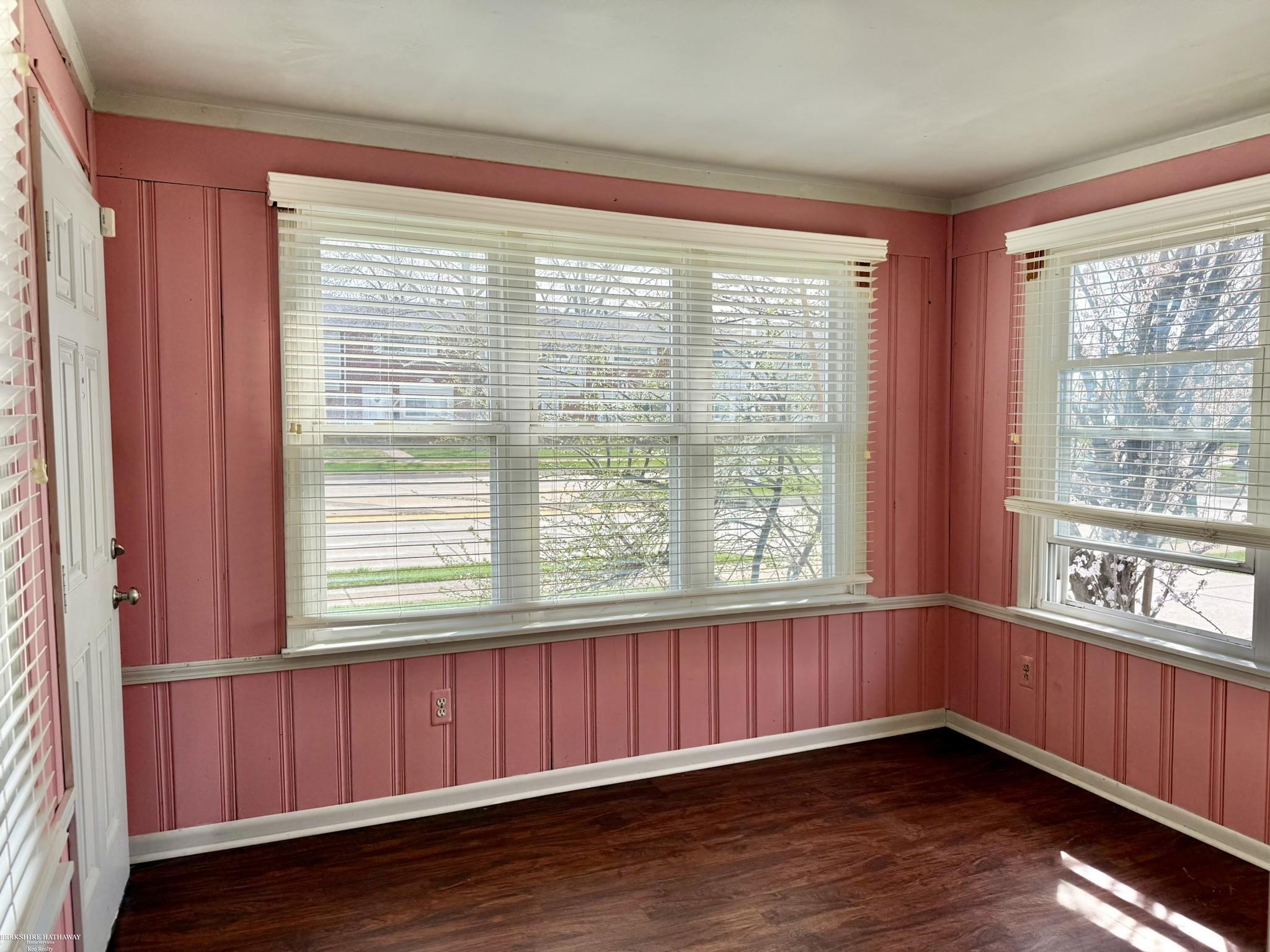 22203 Masonic Boulevard Property Photo 3