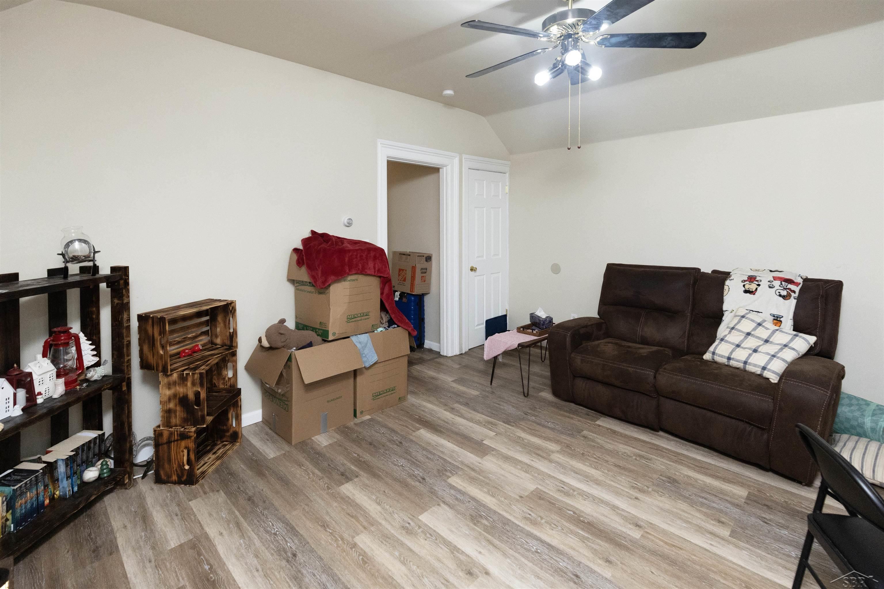 110 N Madison Avenue Property Photo 22