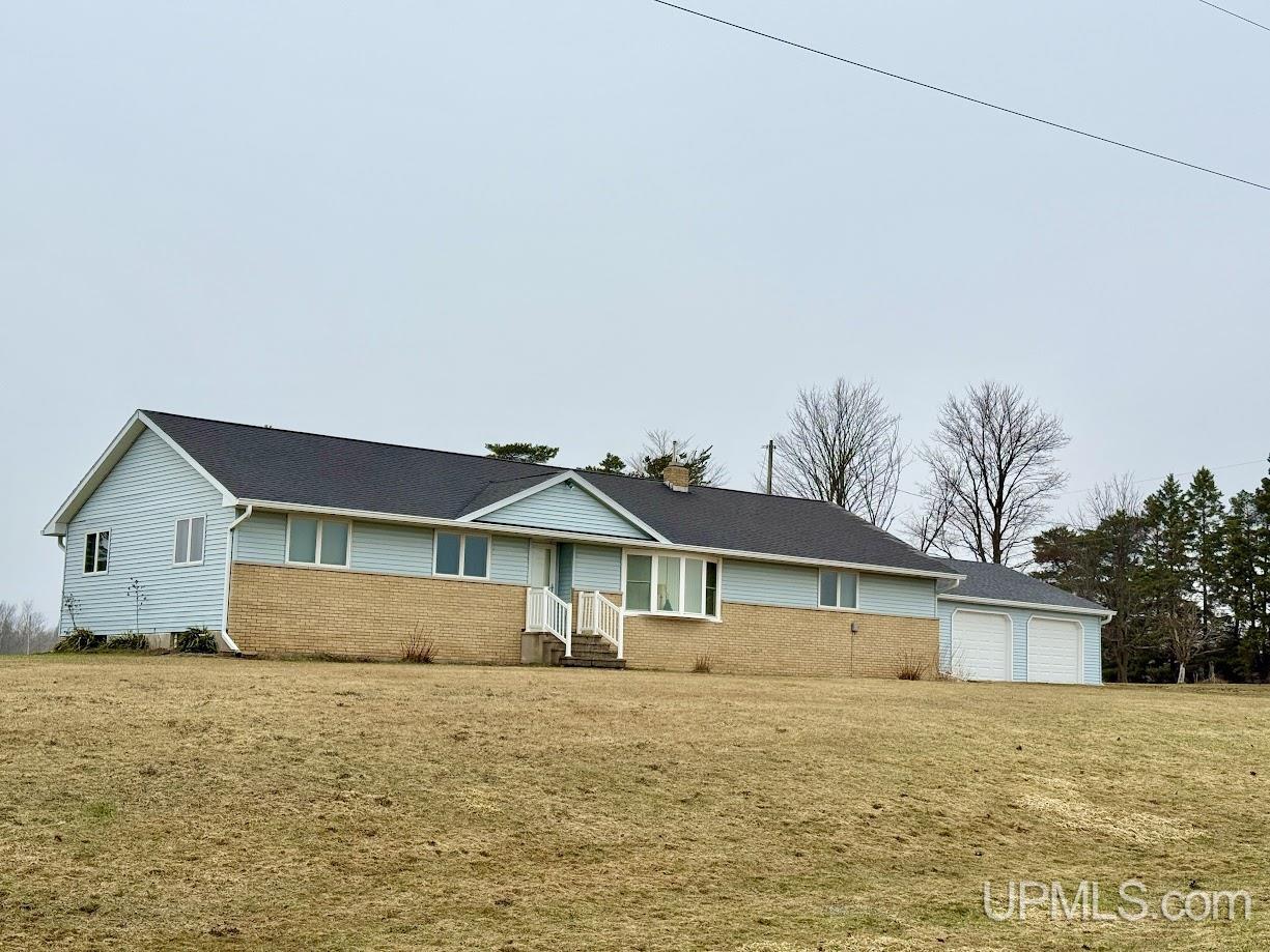 N19297 N B-1 Road Property Photo 2