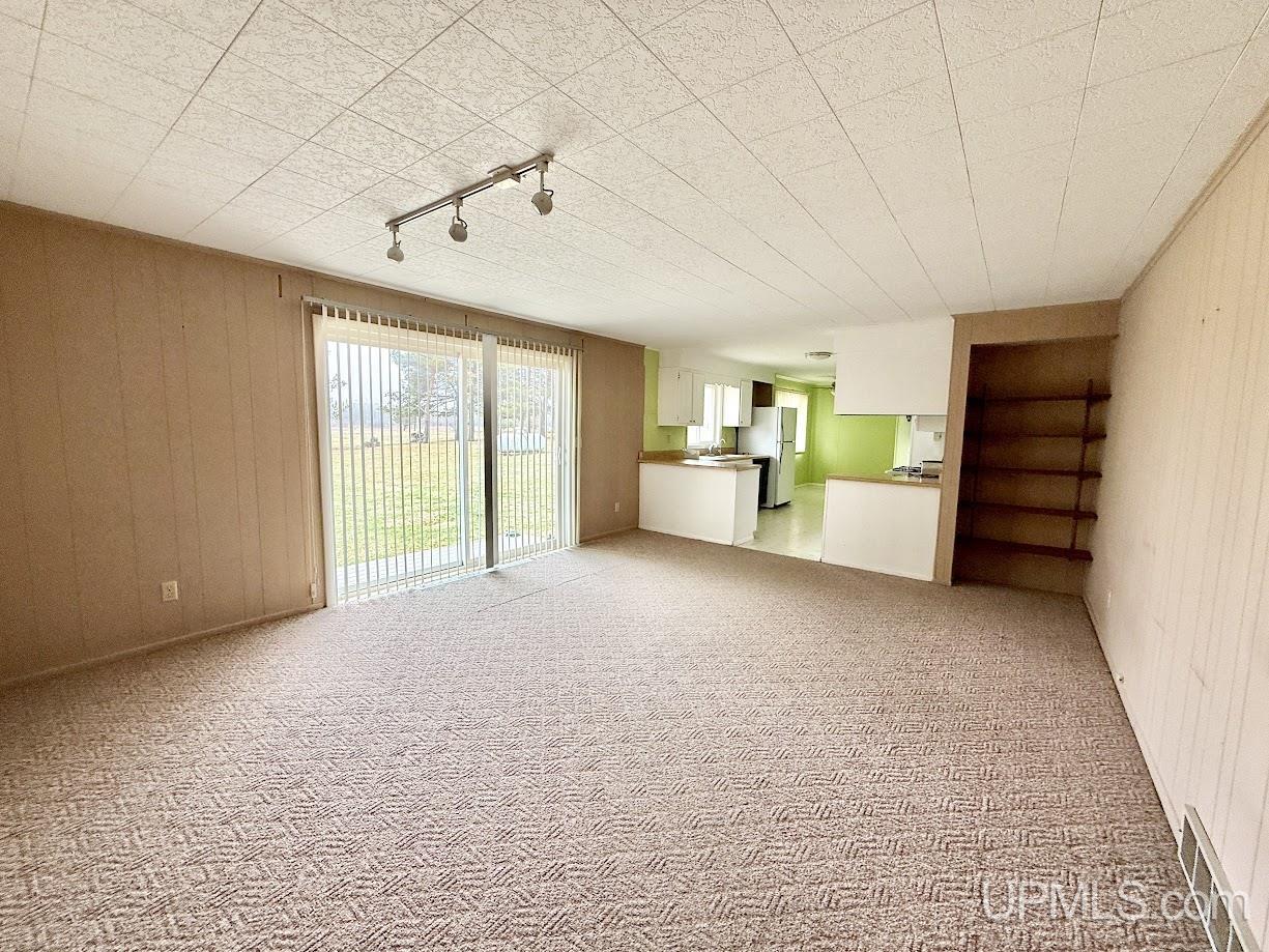 N19297 N B-1 Road Property Photo 13