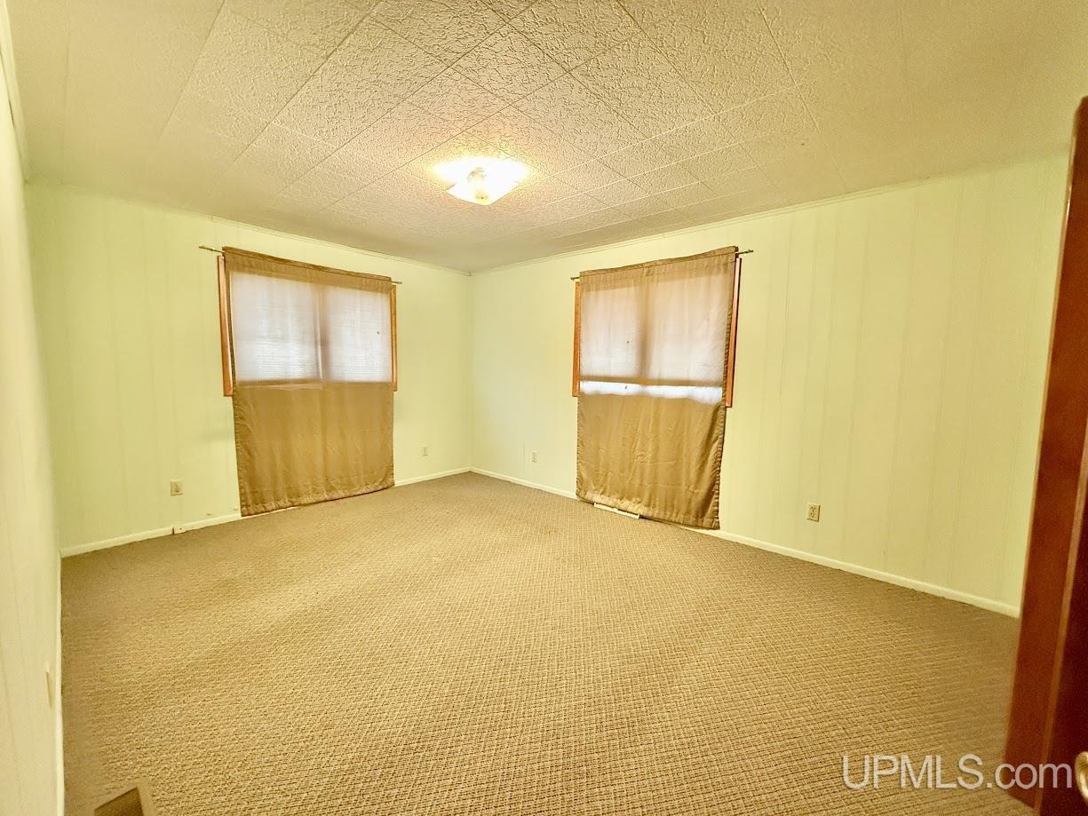 N19297 N B-1 Road Property Photo 21