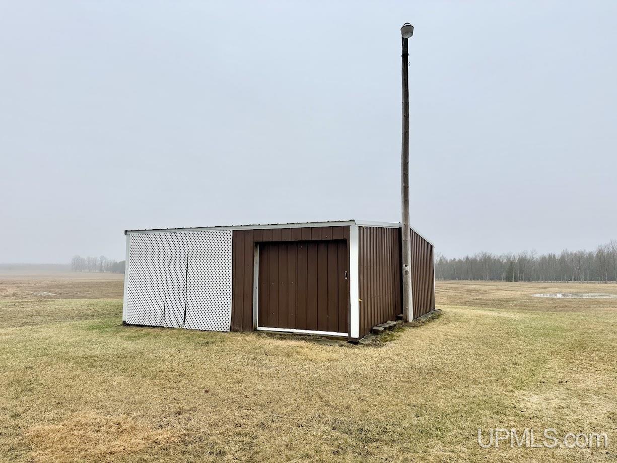 N19297 N B-1 Road Property Photo 39