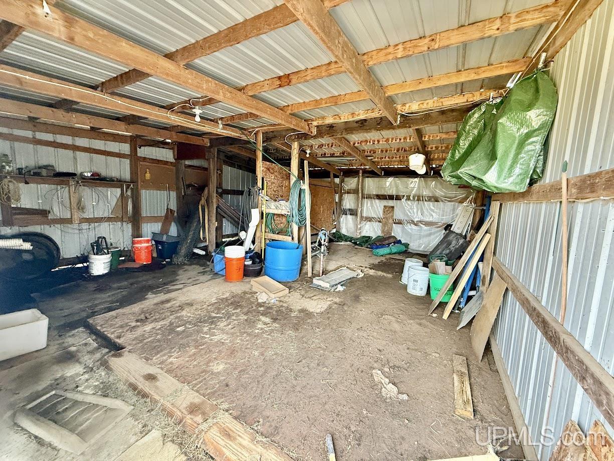 N19297 N B-1 Road Property Photo 40