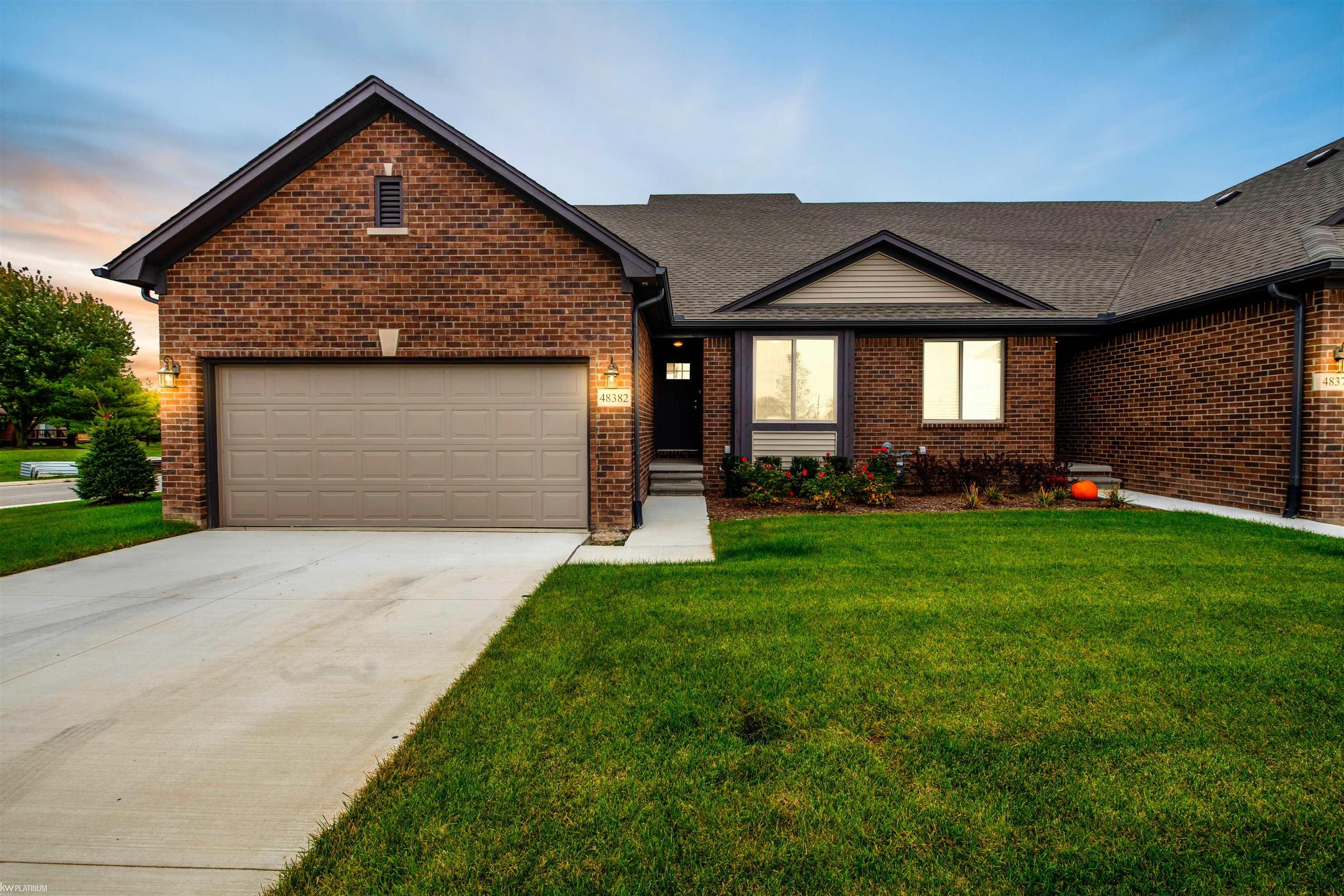 48382 Applegrove Lane Property Photo 1