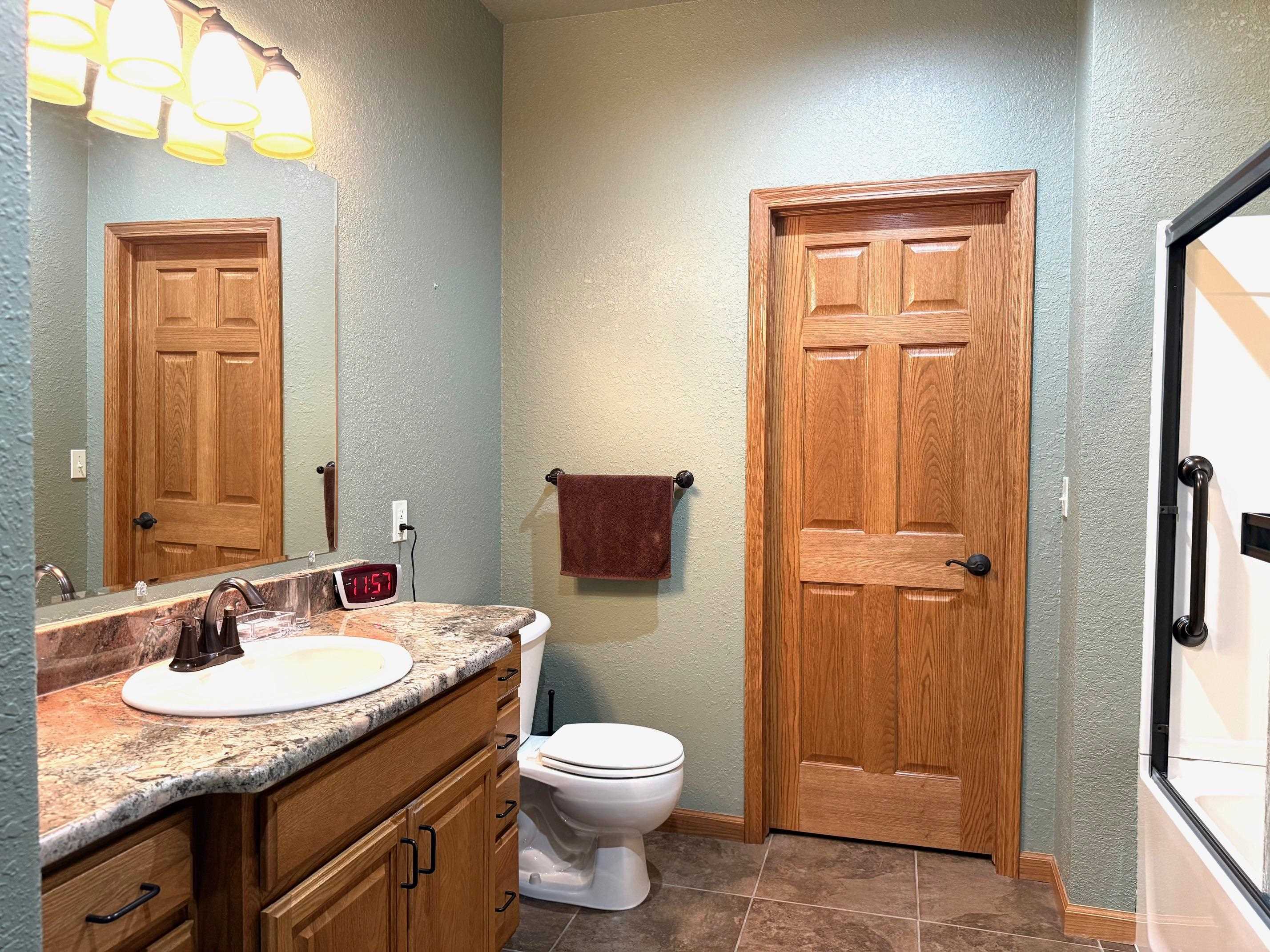 4767 Pine View Court Property Photo 17