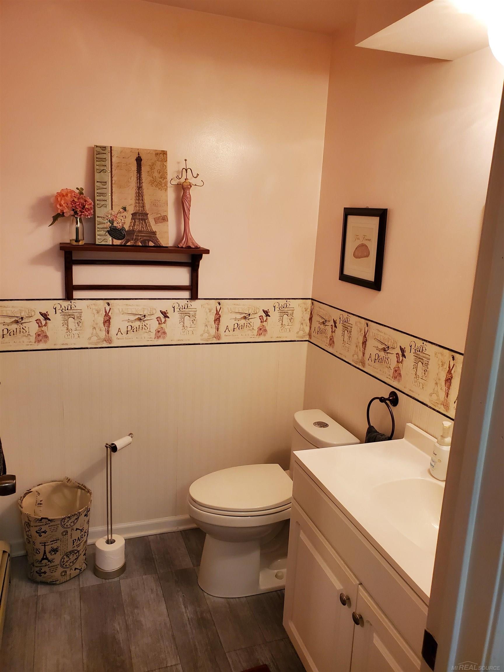 5786 Main #1 Street Property Photo 12