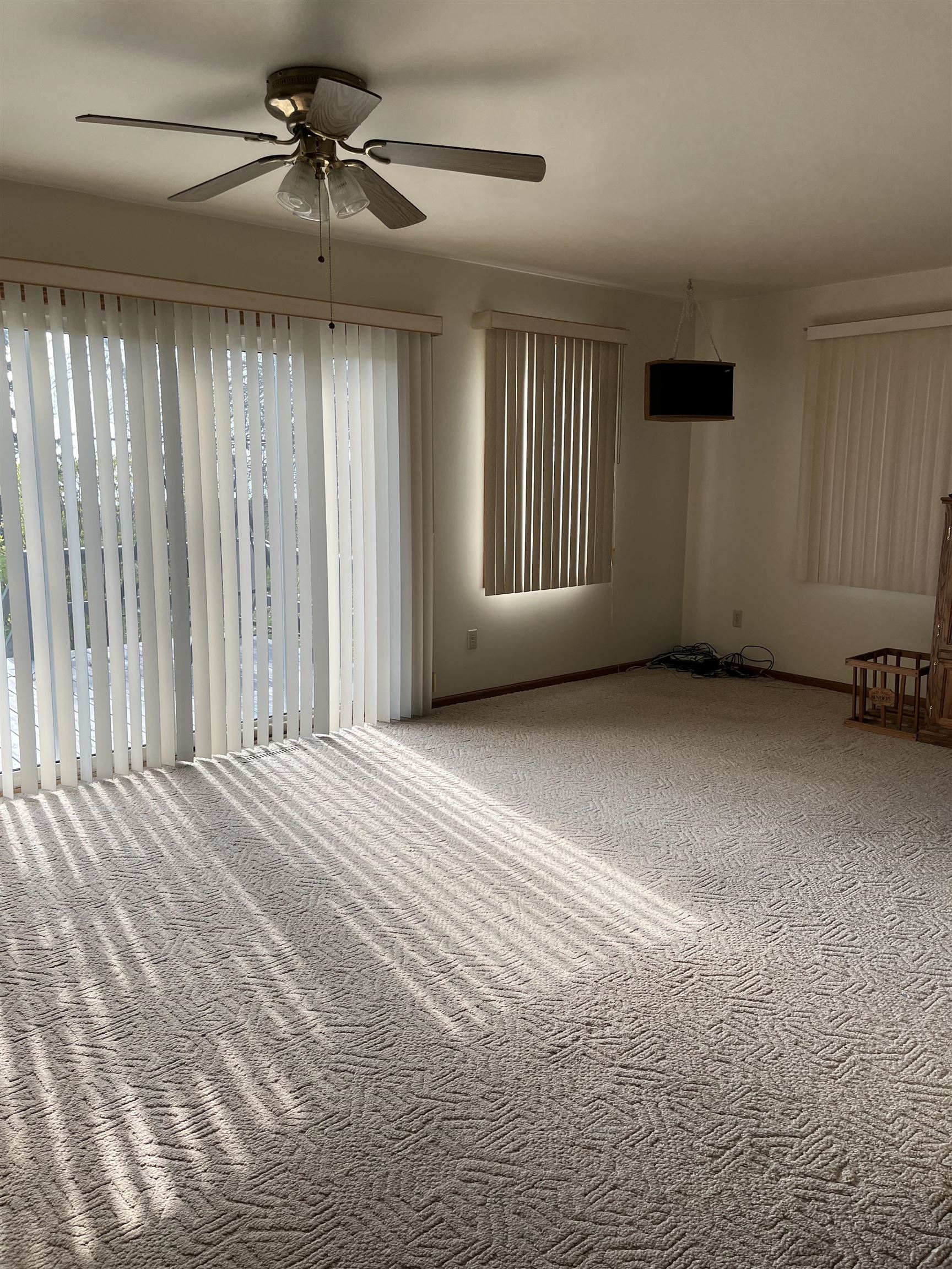 2406 Oak Road Property Photo 18