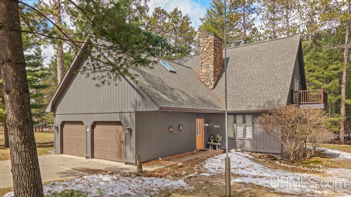 W5484 Pine Drive Property Photo 1